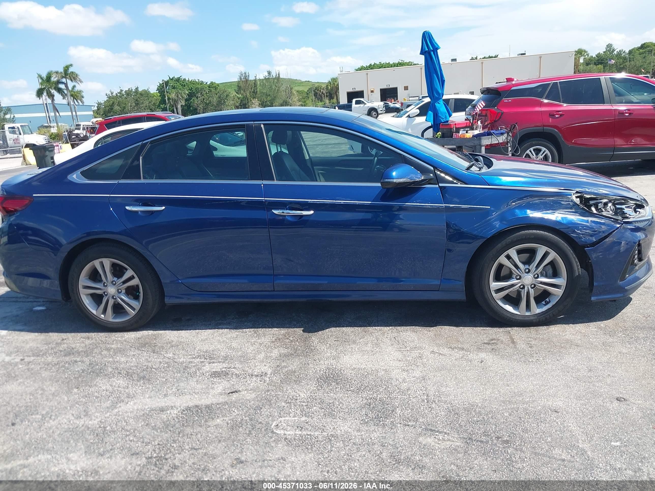 2018 Hyundai Sonata Limited Blue vin: 5NPE34AFXJH647940