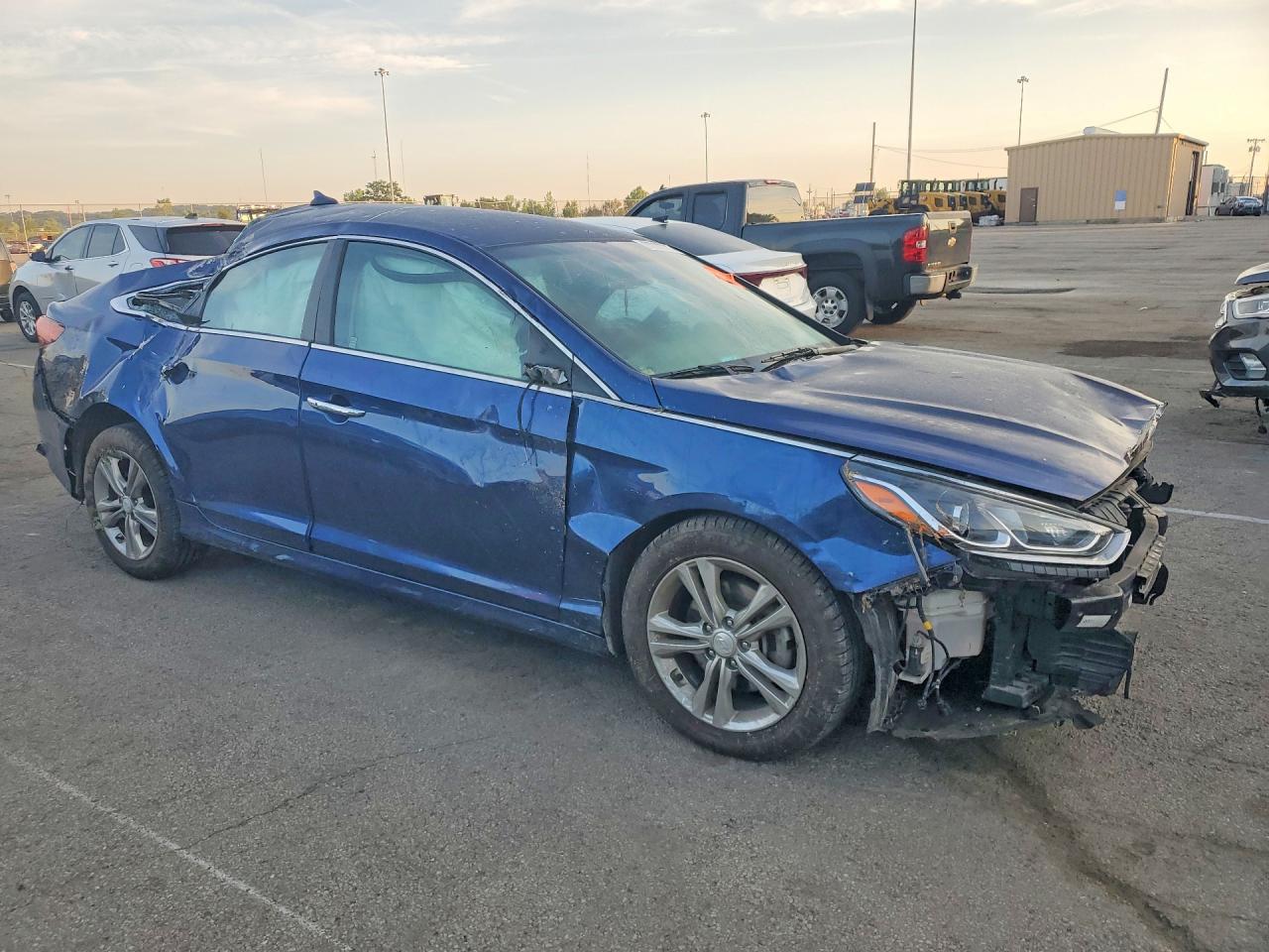 2018 Hyundai Sonata Sel+ Blue vin: 5NPE34AFXJH726413