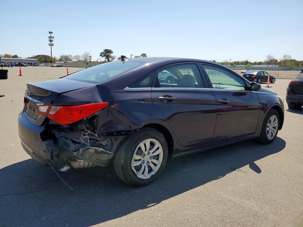 2011 Hyun Sonata Charcoal vin: 5NPEB4AC0BH015569