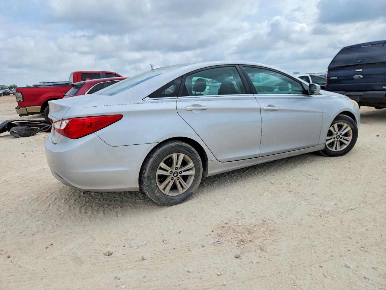 2011 Hyundai Sonata Gls Silver vin: 5NPEB4AC0BH077814