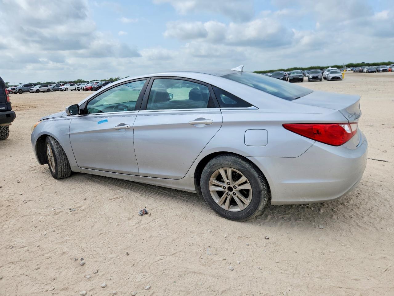 2011 Hyundai Sonata Gls Silver vin: 5NPEB4AC0BH077814