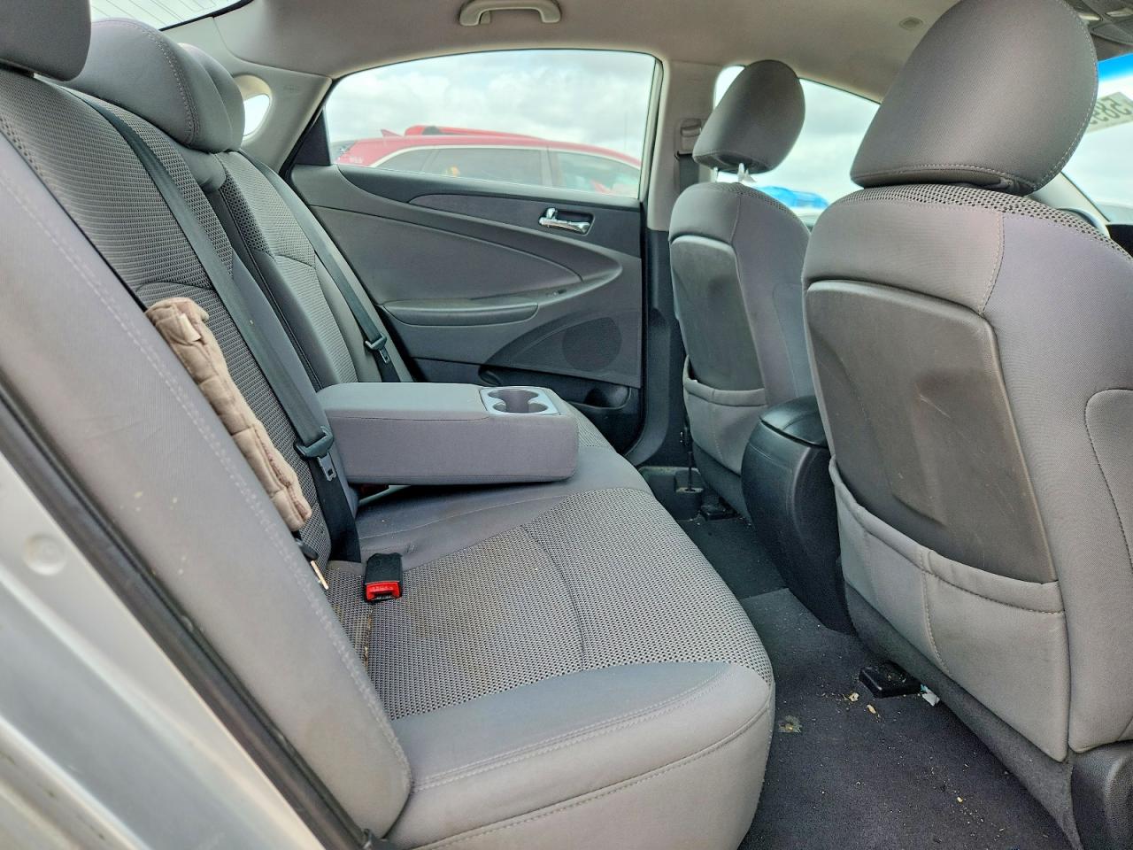 2011 Hyundai Sonata Gls Silver vin: 5NPEB4AC0BH077814
