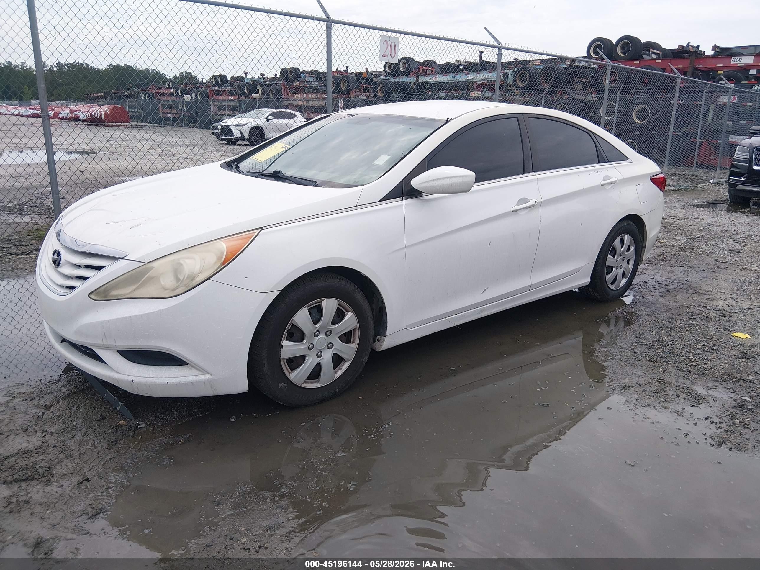 2011 Hyundai Sonata Gls White vin: 5NPEB4AC0BH095780