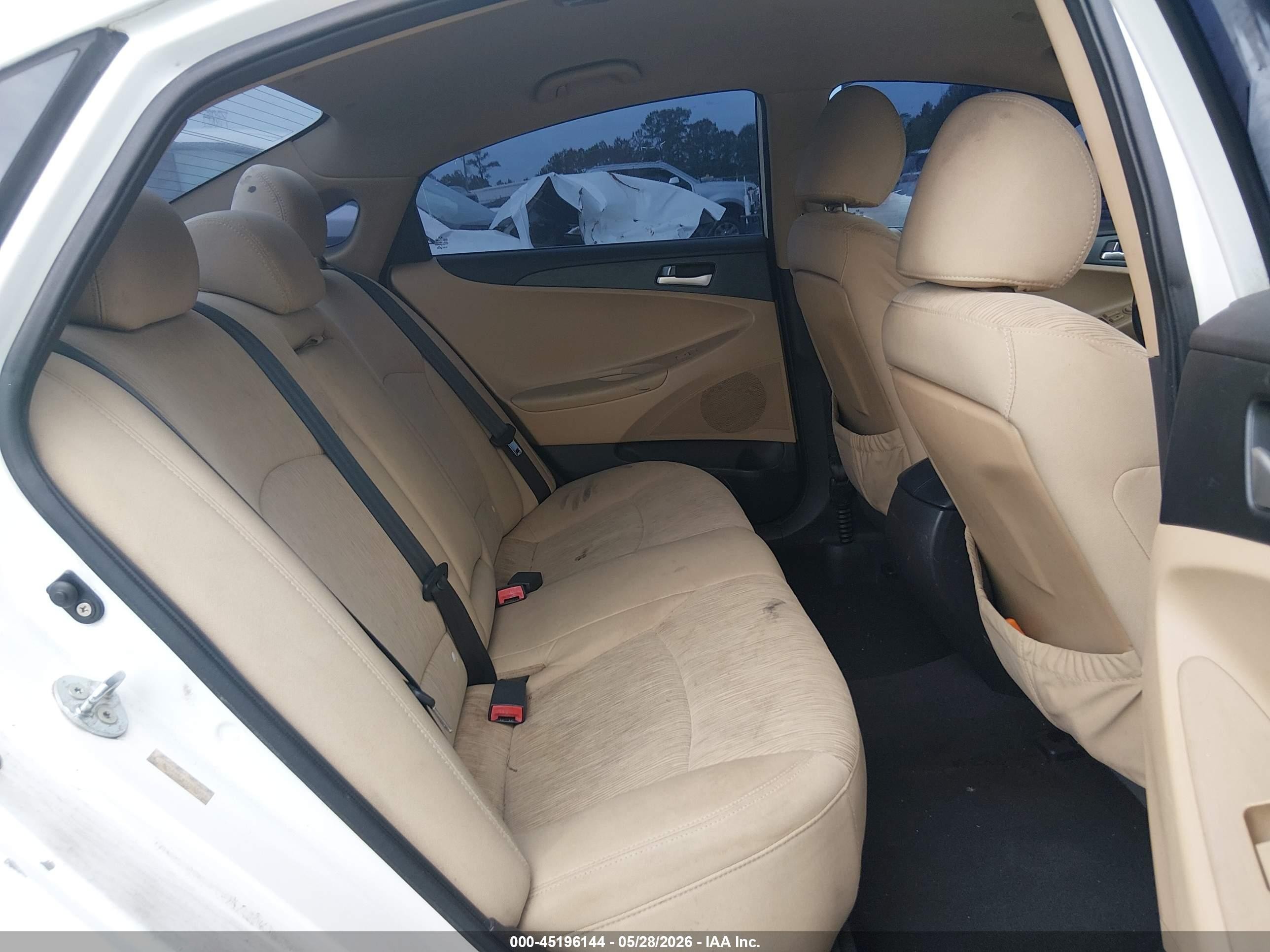 2011 Hyundai Sonata Gls White vin: 5NPEB4AC0BH095780