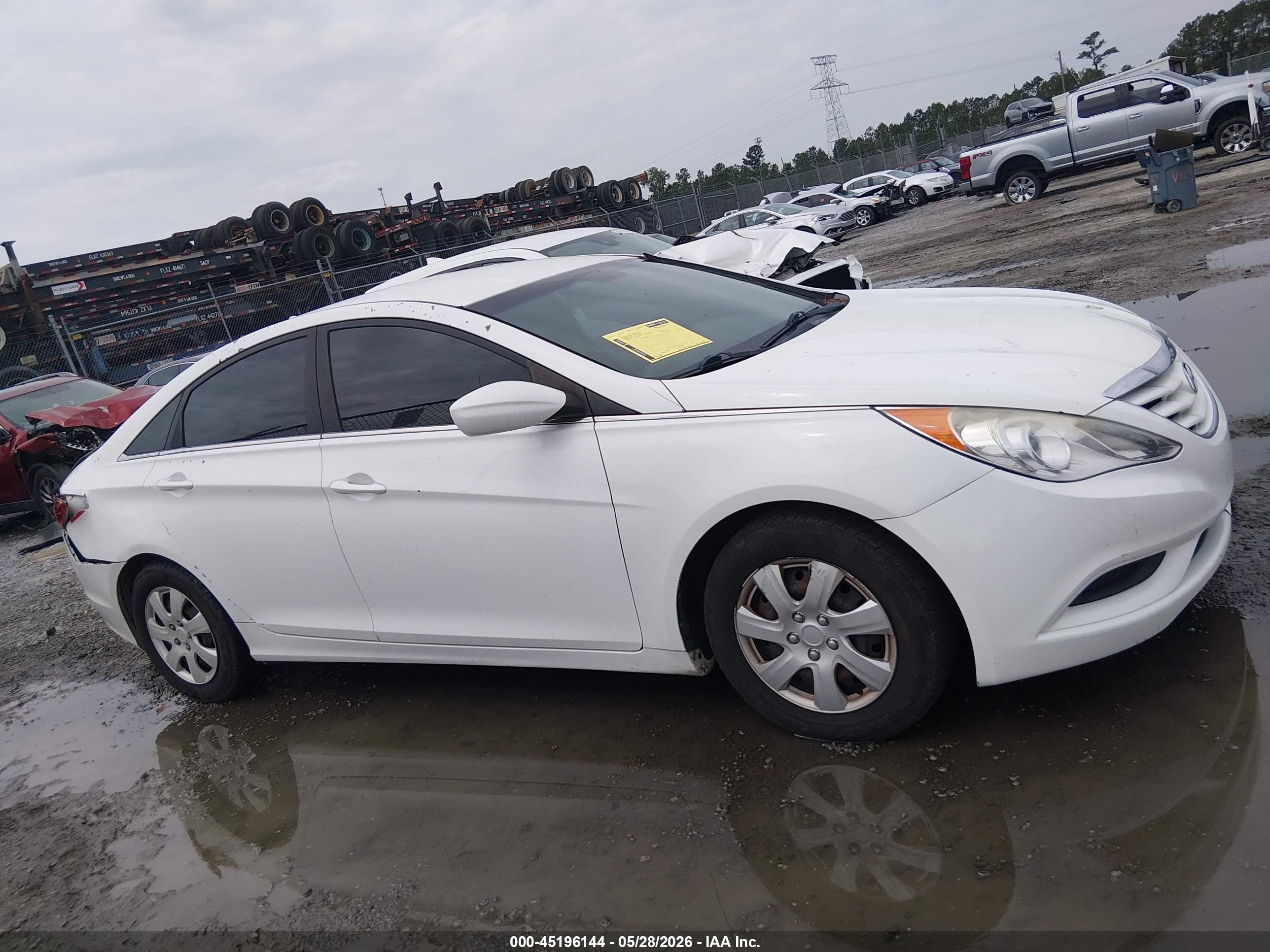 2011 Hyundai Sonata Gls White vin: 5NPEB4AC0BH095780