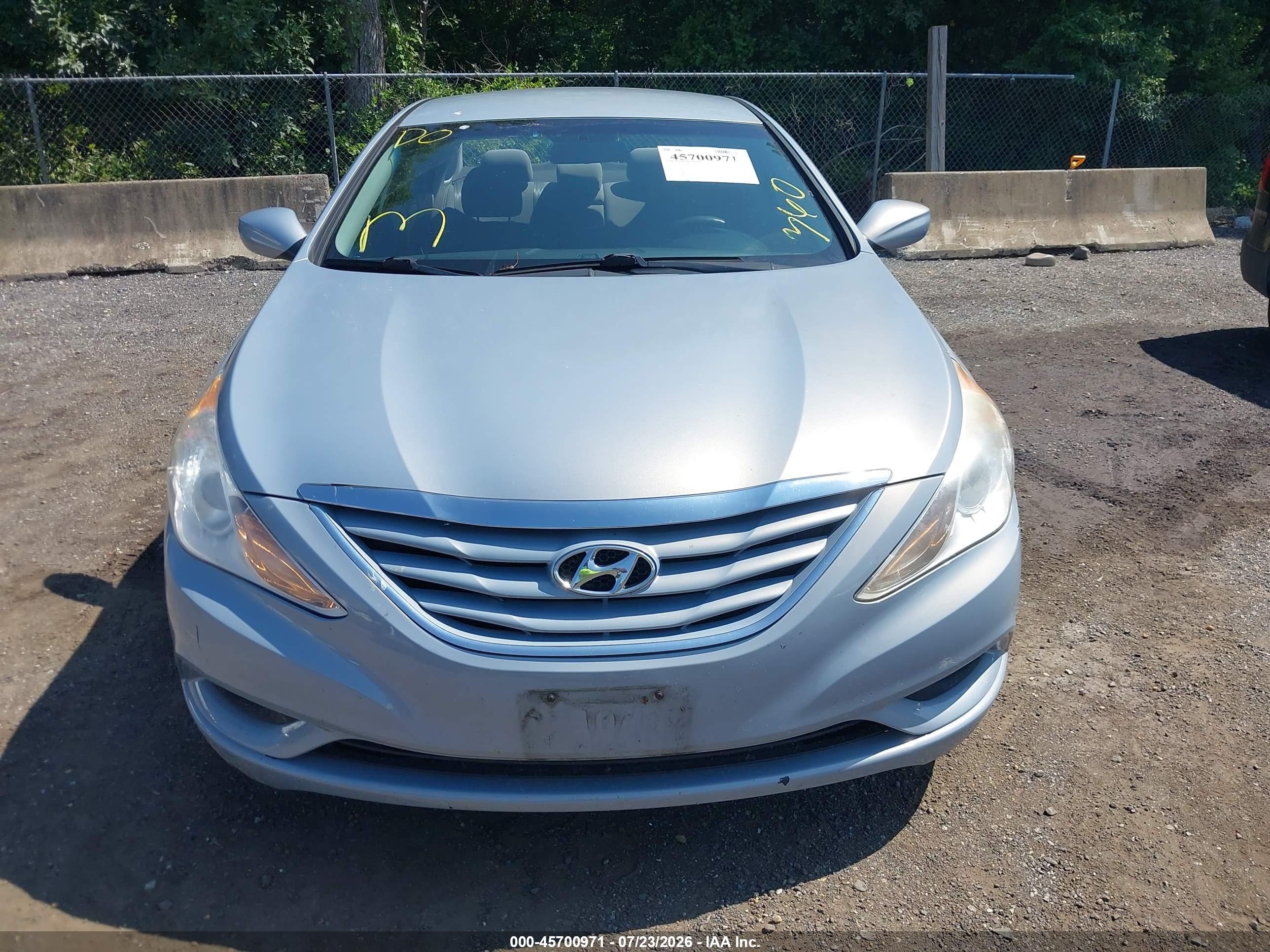 2011 Hyundai Sonata Gls Light Blue vin: 5NPEB4AC0BH101092