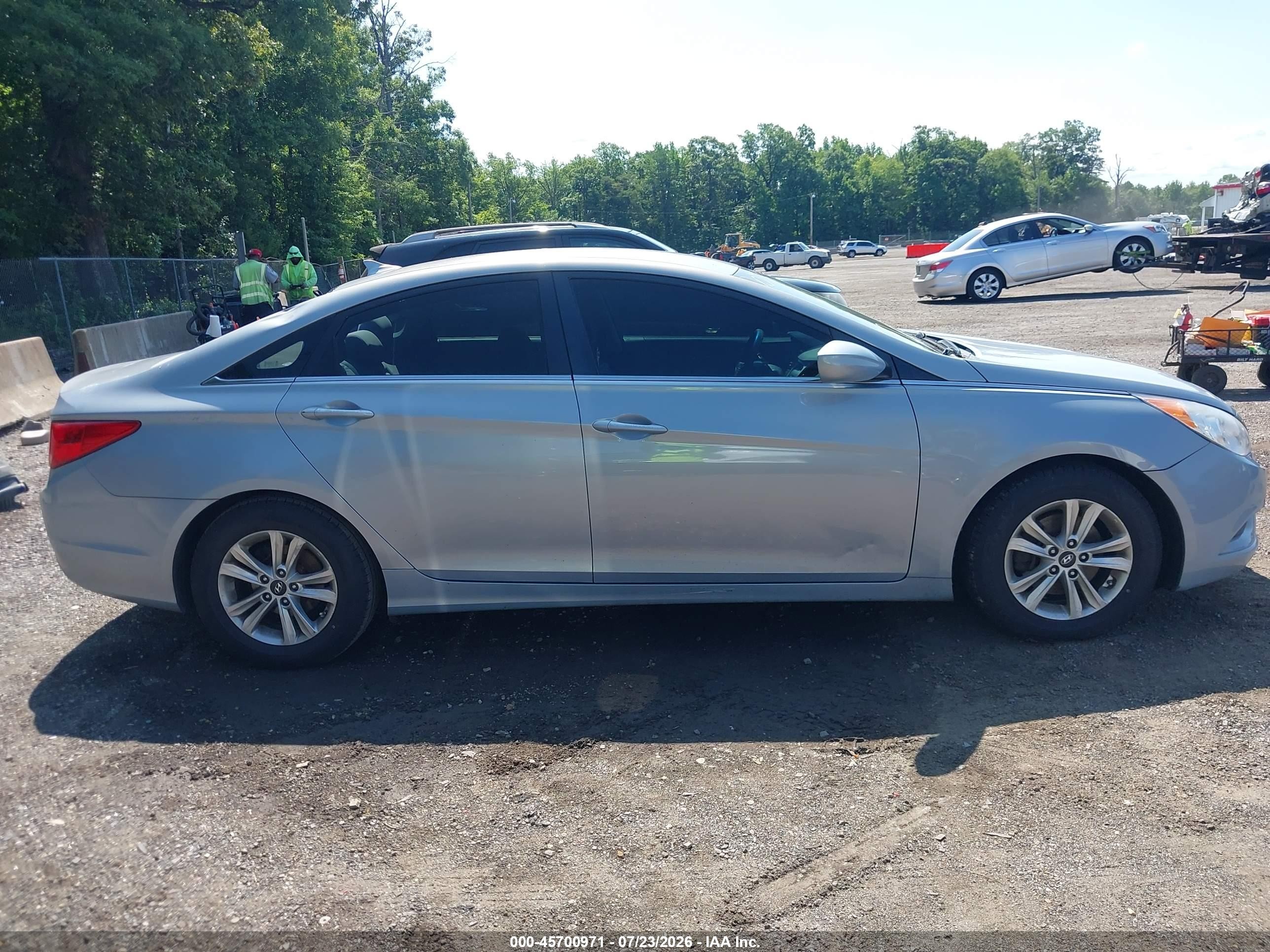 2011 Hyundai Sonata Gls Light Blue vin: 5NPEB4AC0BH101092