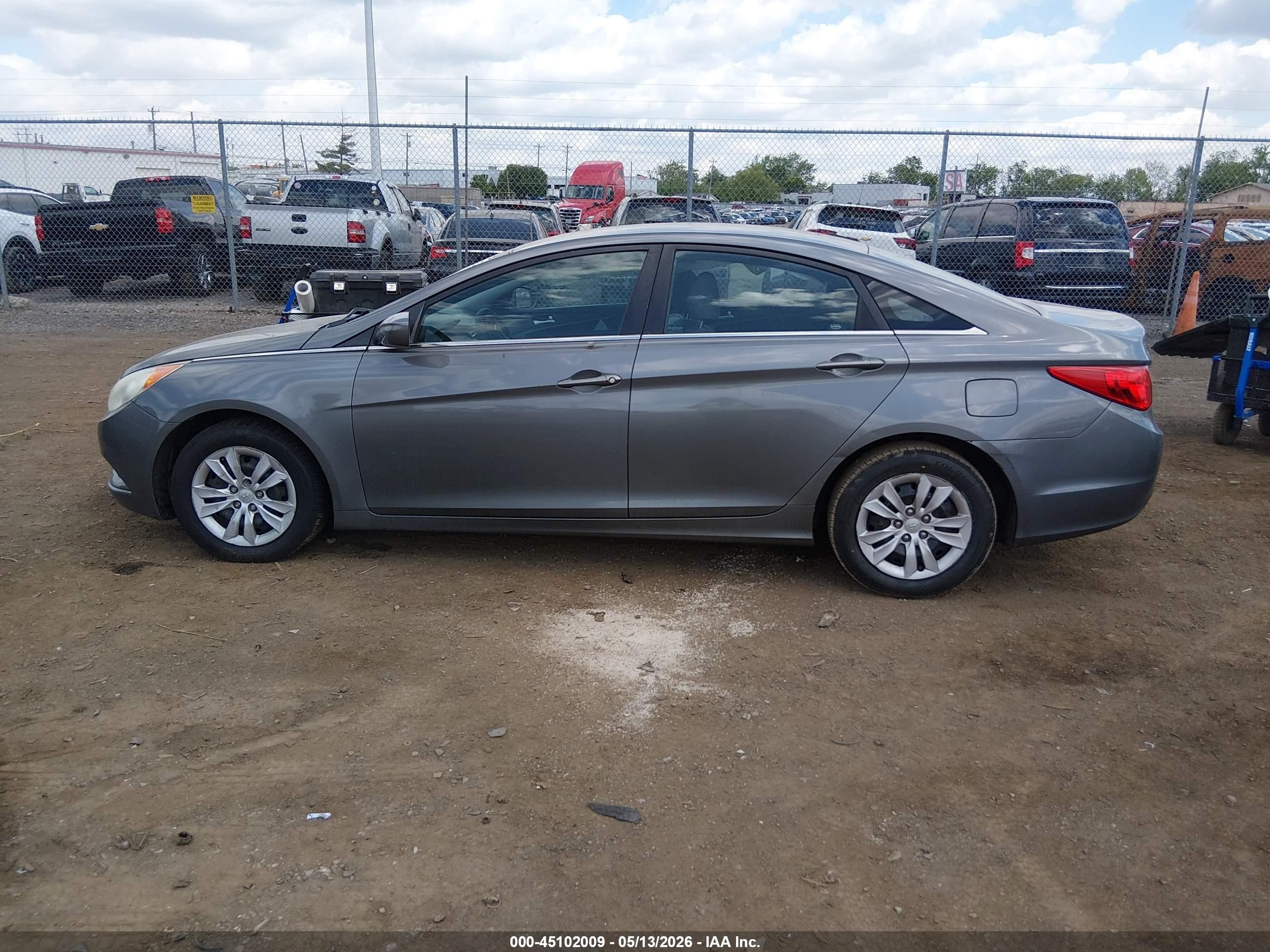 2011 Hyundai Sonata Gls Серый vin: 5NPEB4AC0BH221300