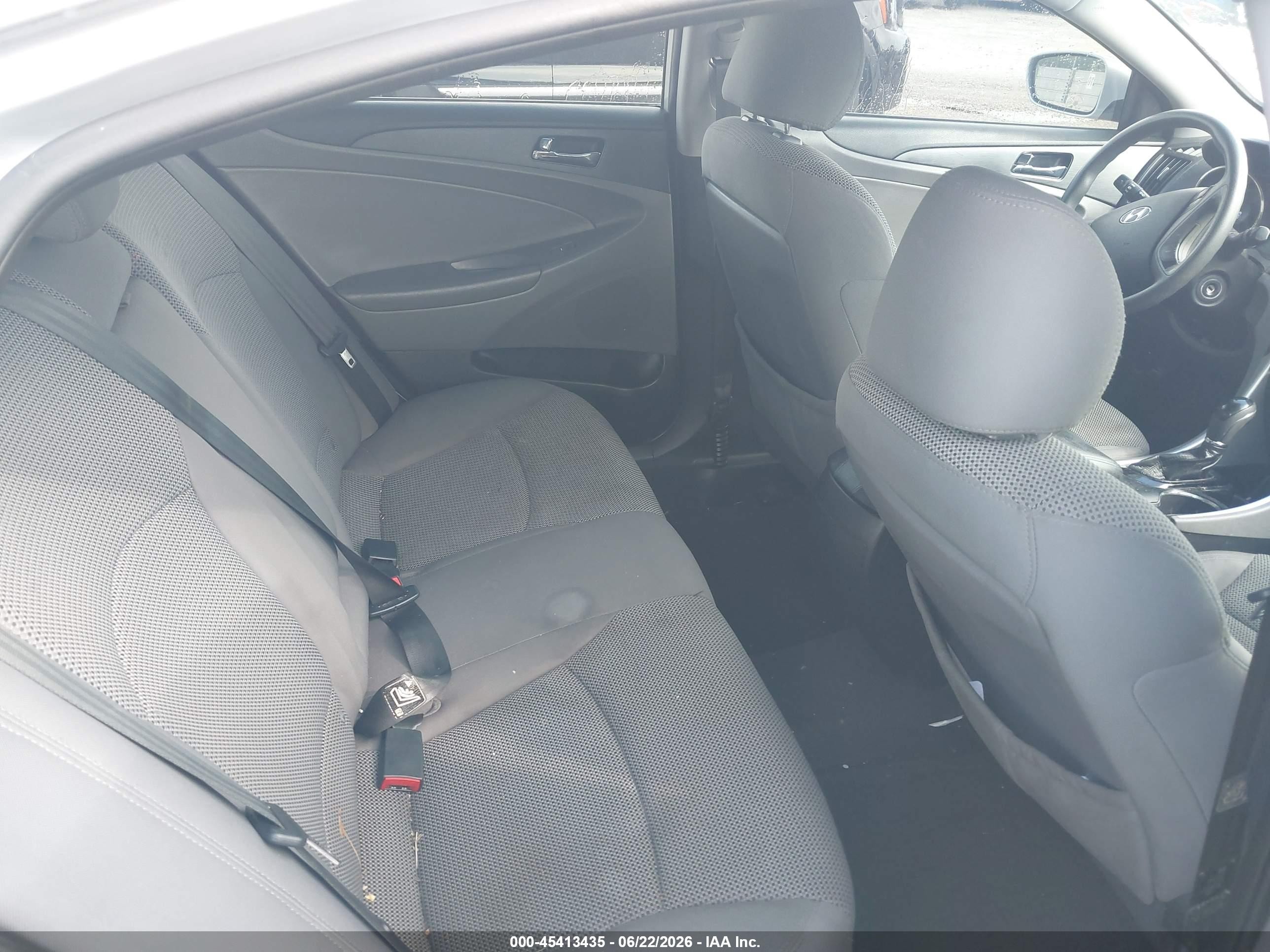 2011 Hyundai Sonata Gls Silver vin: 5NPEB4AC0BH250103