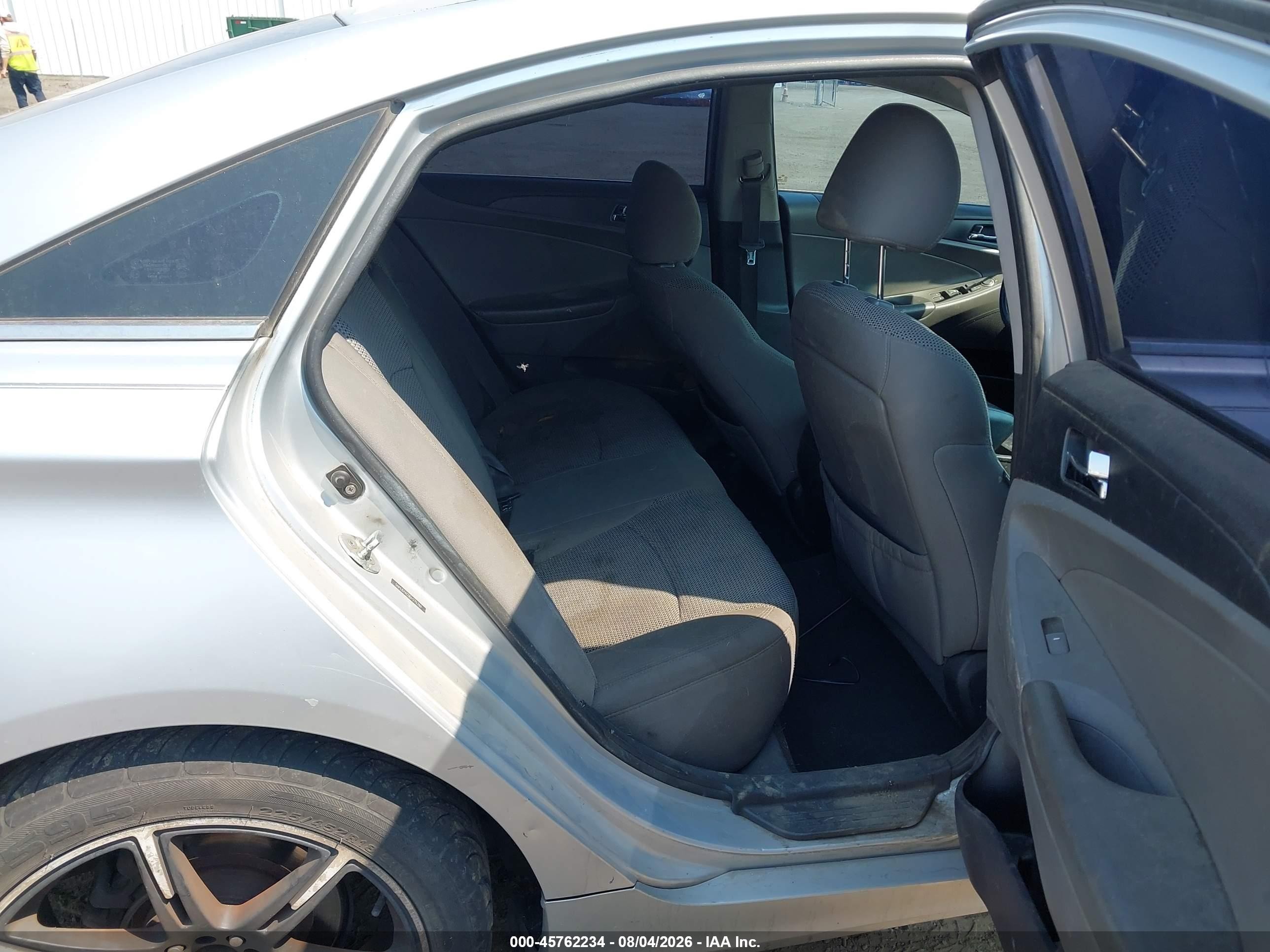 2011 Hyundai Sonata Gls Silver vin: 5NPEB4AC0BH270769