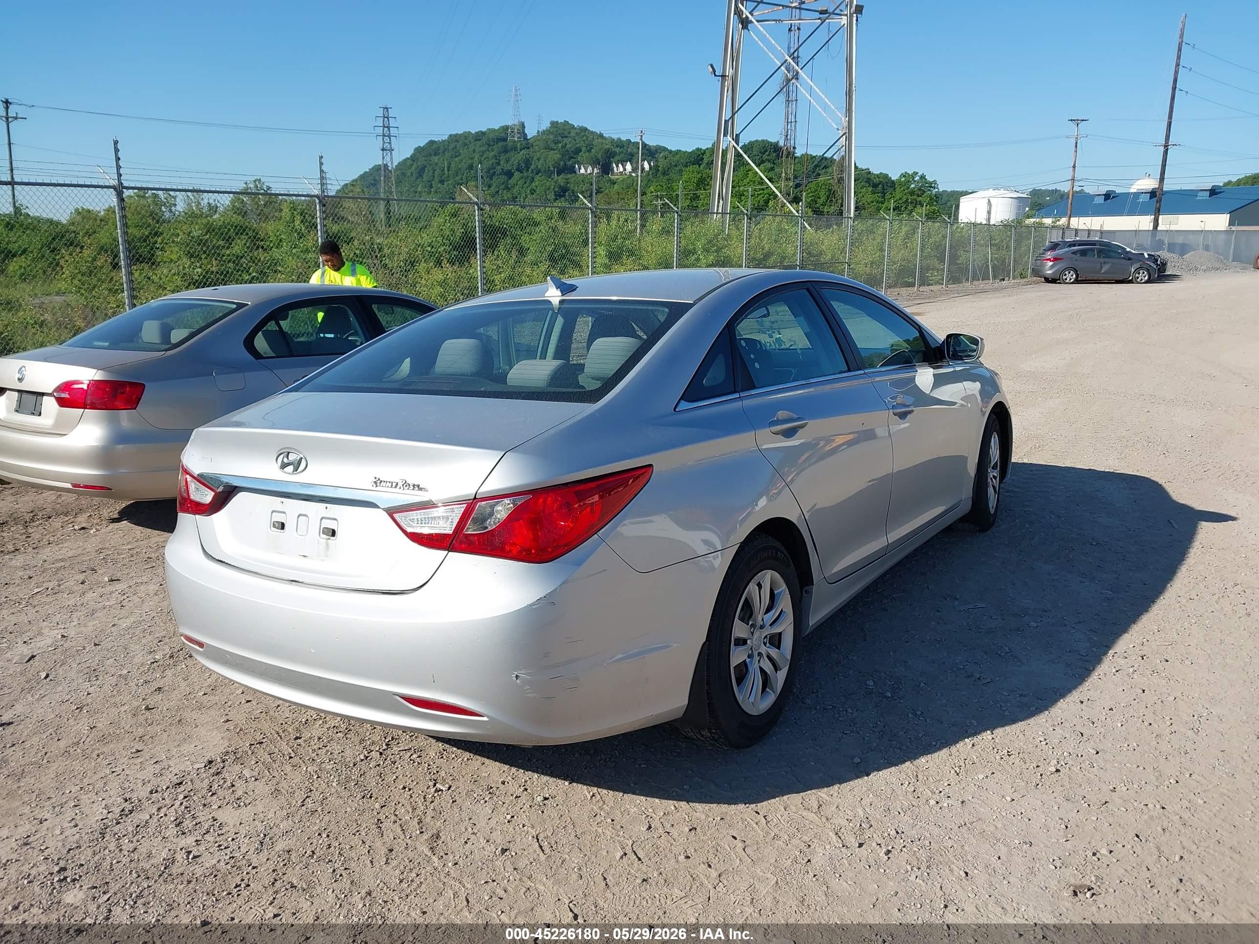 2011 Hyundai Sonata Gls Silver vin: 5NPEB4AC0BH271601