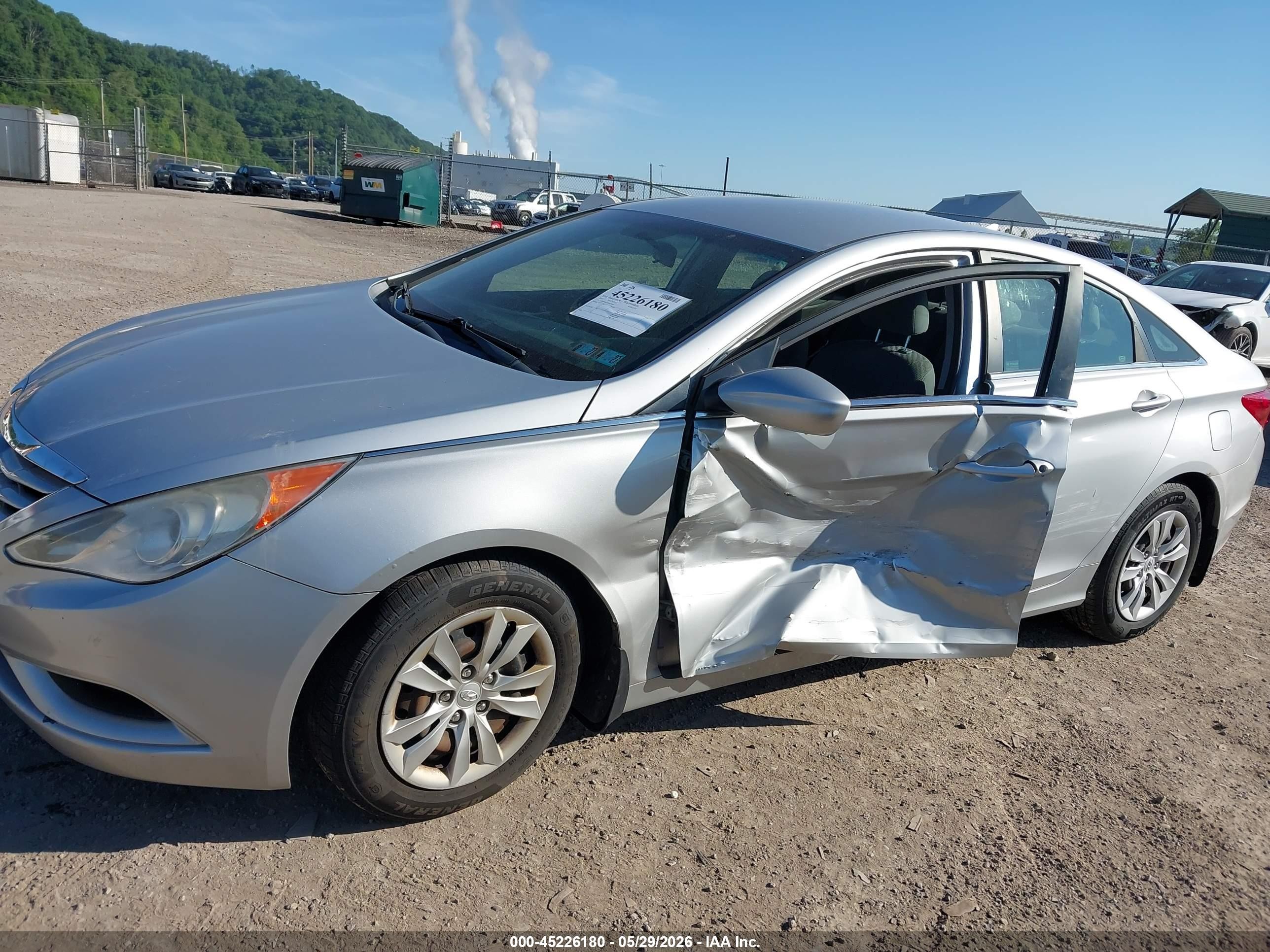 2011 Hyundai Sonata Gls Silver vin: 5NPEB4AC0BH271601