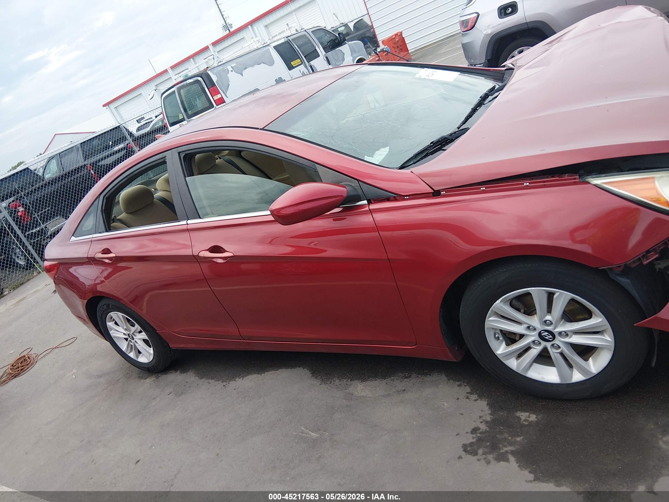 2012 Hyundai Sonata Gls Red vin: 5NPEB4AC0CH382229