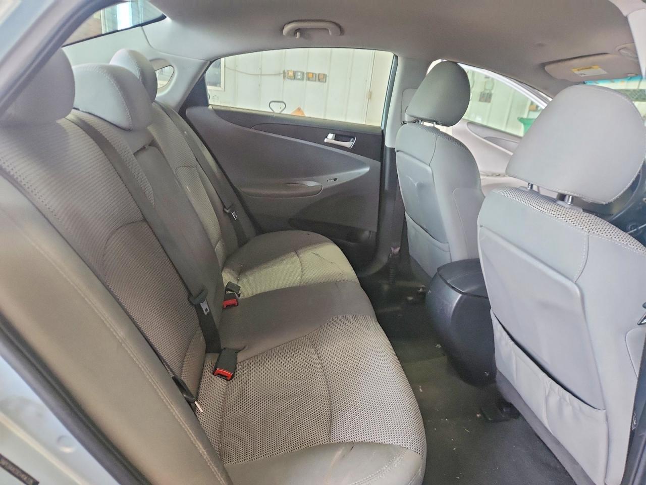 2012 Hyundai Sonata Gls Silver vin: 5NPEB4AC0CH406335