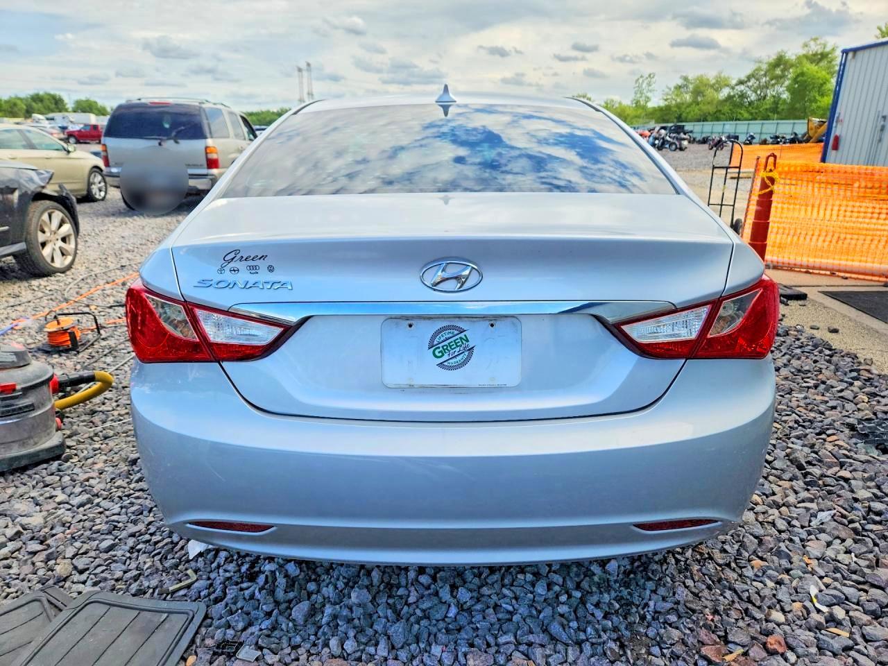 2012 Hyundai Sonata Серебряный vin: 5NPEB4AC0CH471914