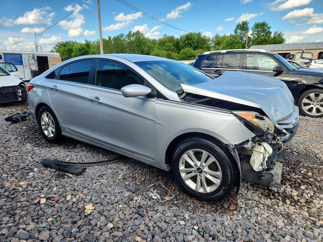2012 Hyundai Sonata Серебряный vin: 5NPEB4AC0CH471914