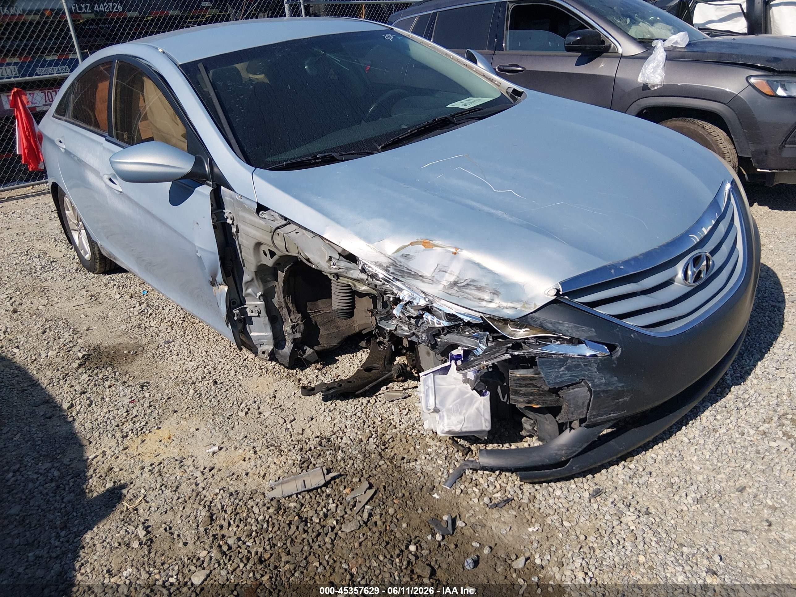 2013 Hyundai Sonata Gls Silver vin: 5NPEB4AC0DH690471