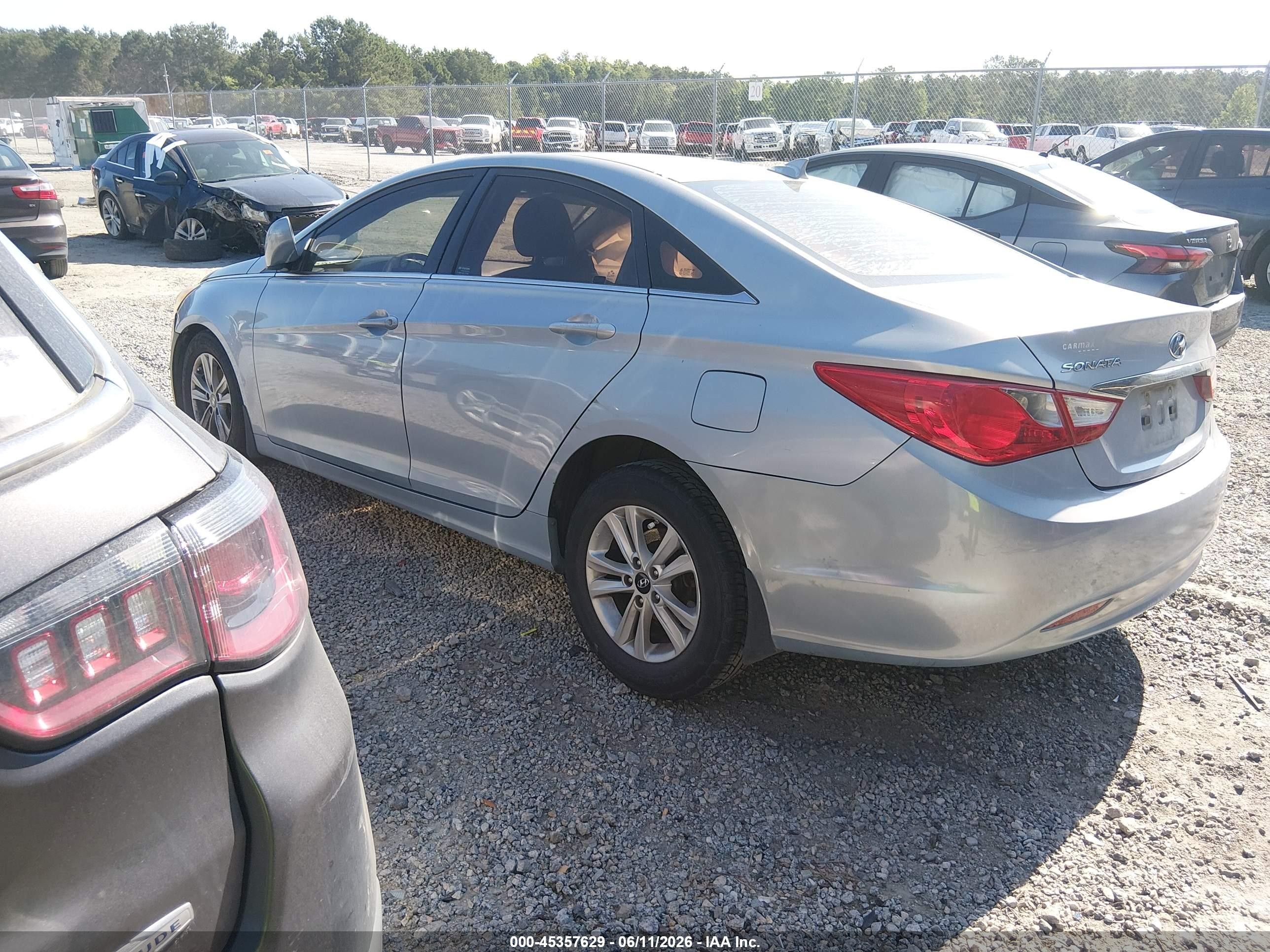 2013 Hyundai Sonata Gls Silver vin: 5NPEB4AC0DH690471