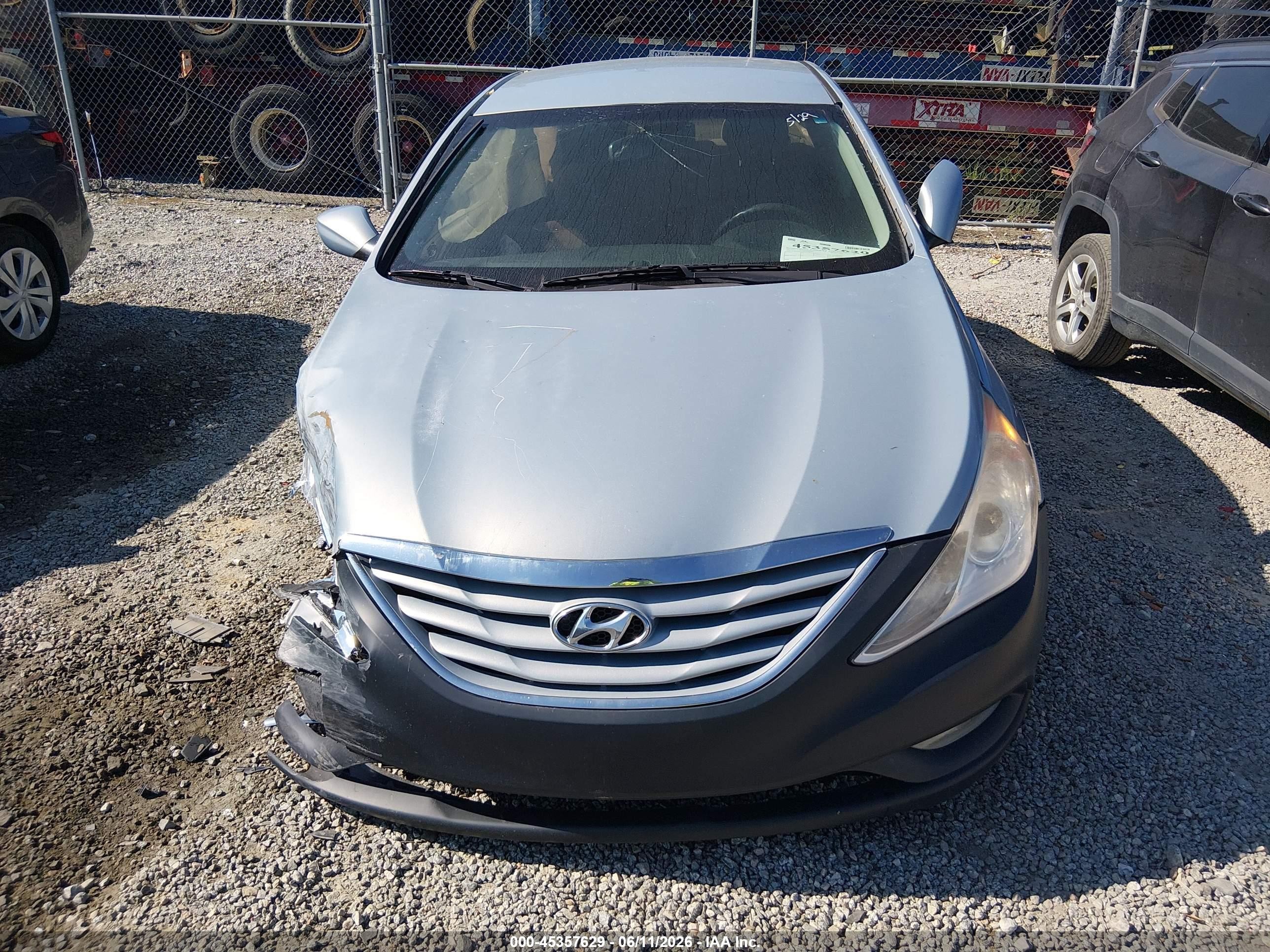 2013 Hyundai Sonata Gls Silver vin: 5NPEB4AC0DH690471