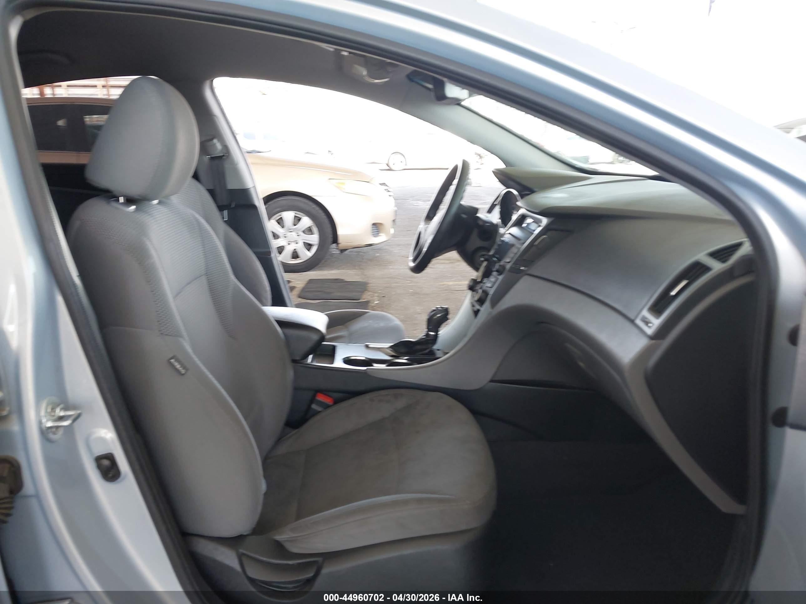 2013 Hyundai Sonata Gls Light Blue vin: 5NPEB4AC0DH715157