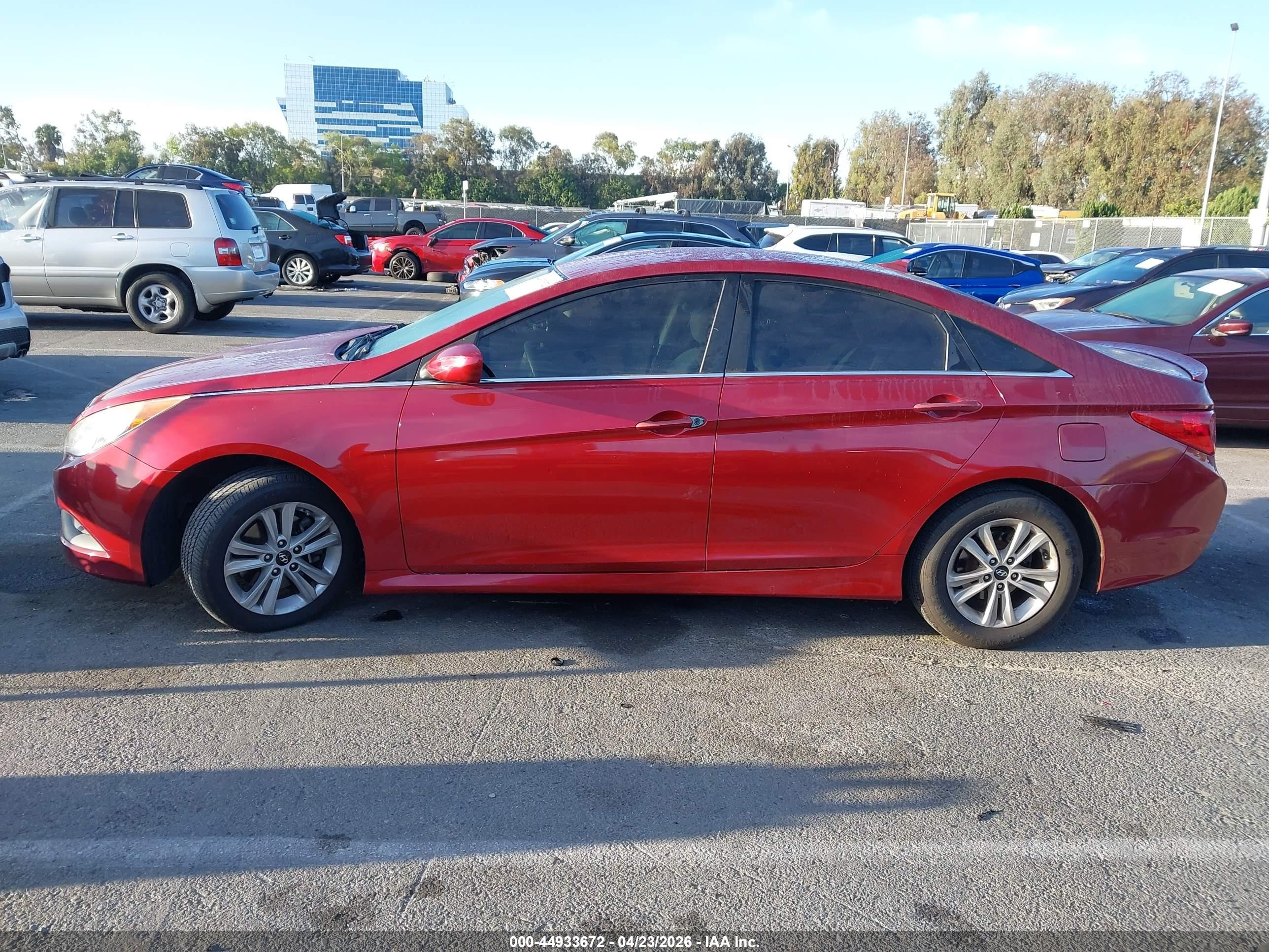 2014 Hyundai Sonata Gls Красный vin: 5NPEB4AC0EH835848