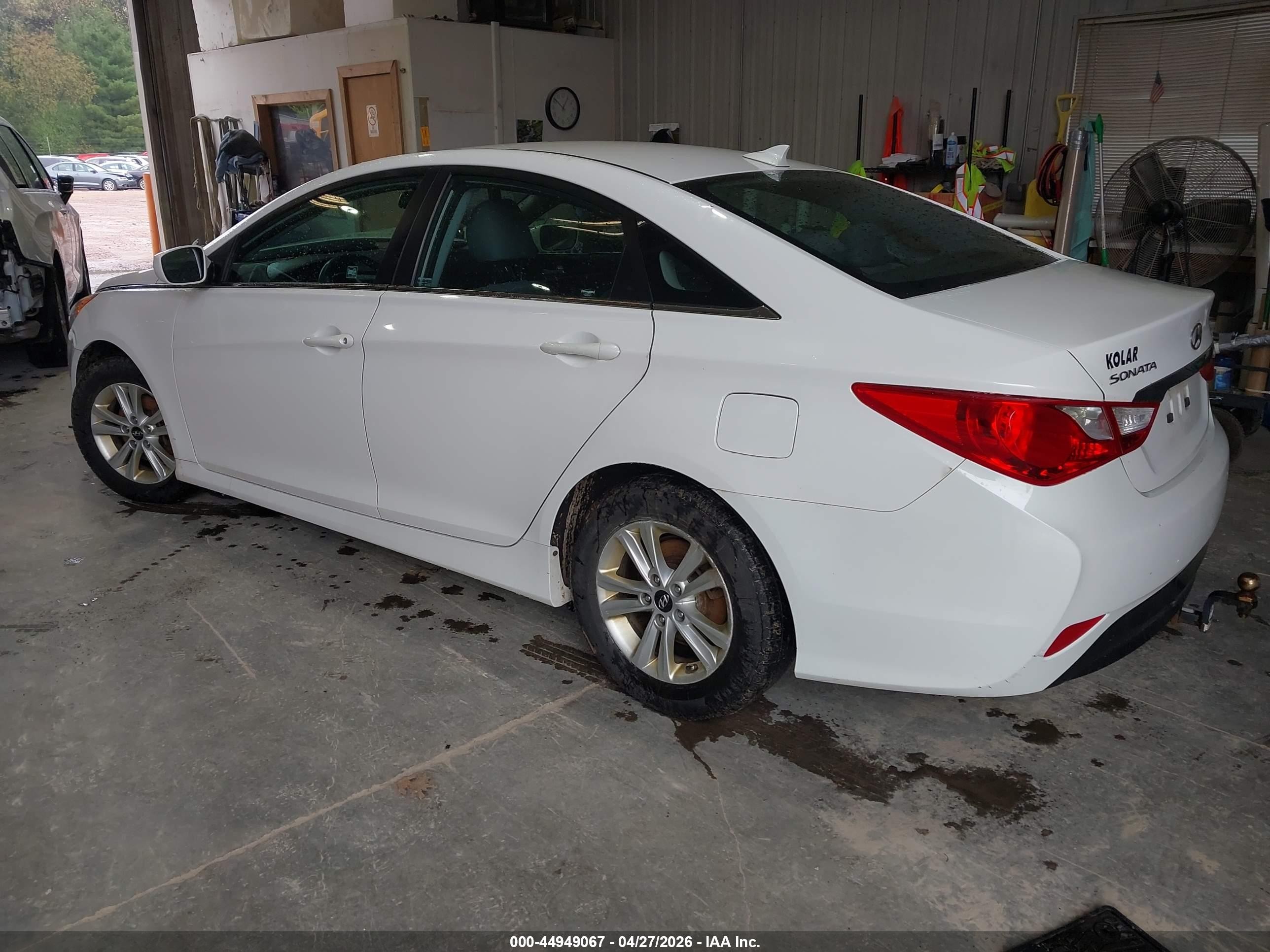 2014 Hyundai Sonata Gls White vin: 5NPEB4AC0EH844193