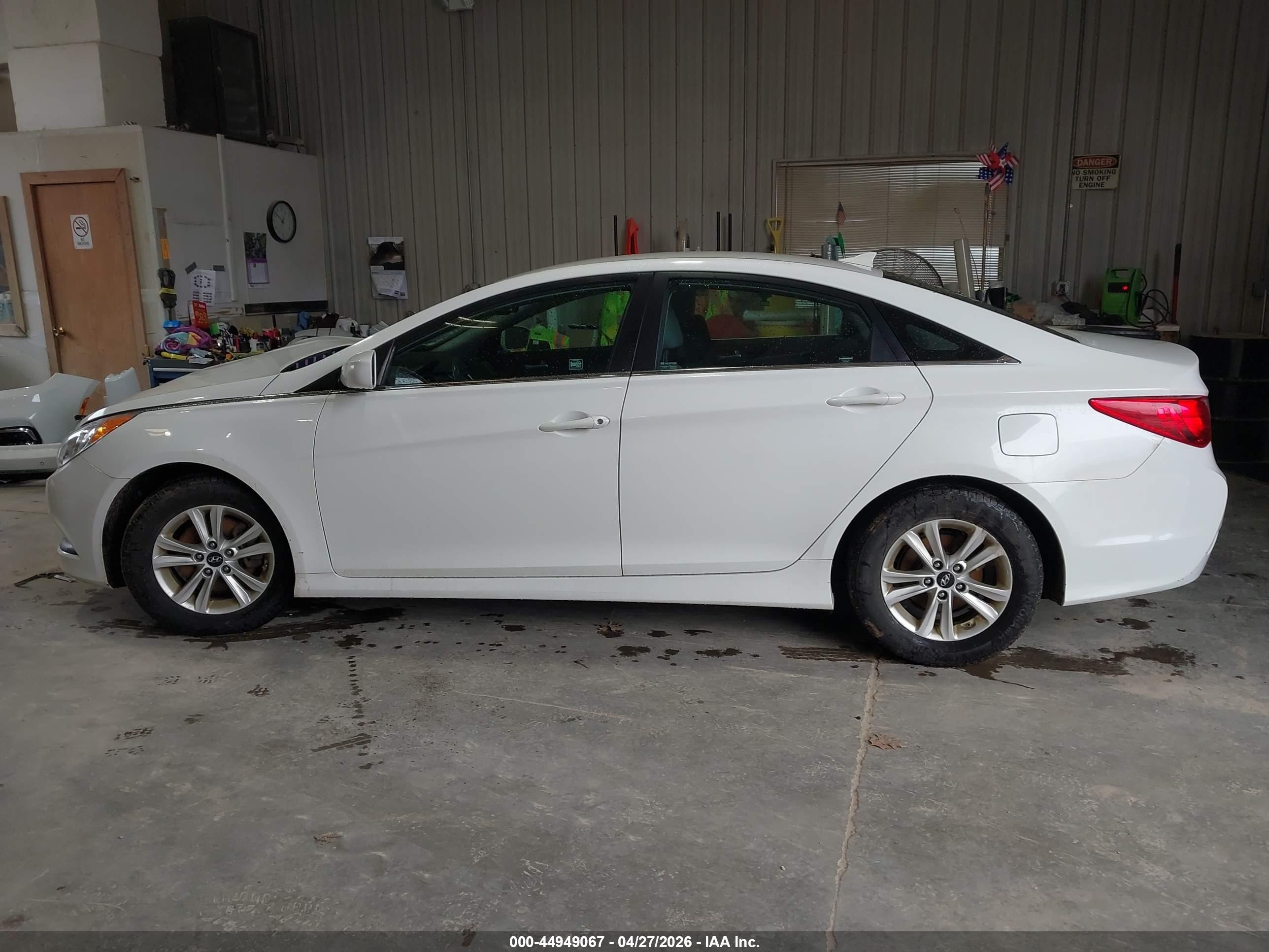 2014 Hyundai Sonata Gls White vin: 5NPEB4AC0EH844193