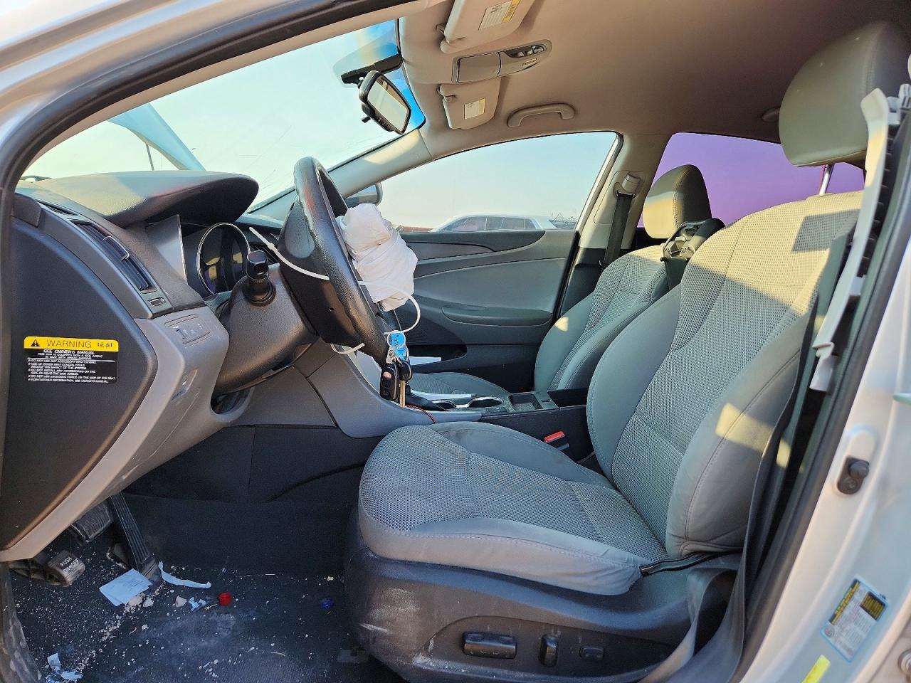 2014 Hyundai Sonata Gls Серебряный vin: 5NPEB4AC0EH847594