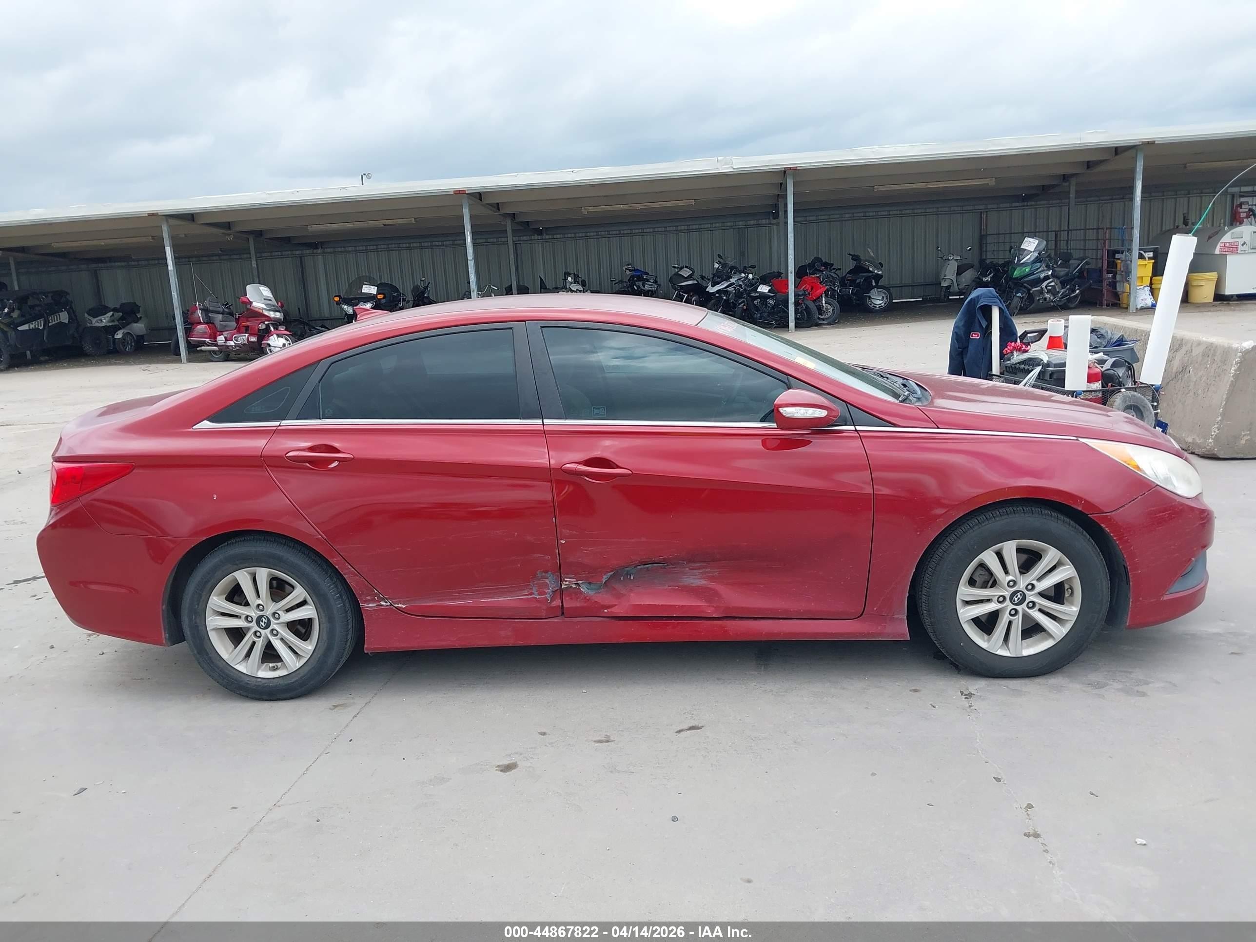 2014 Hyundai Sonata Gls Красный vin: 5NPEB4AC0EH891126