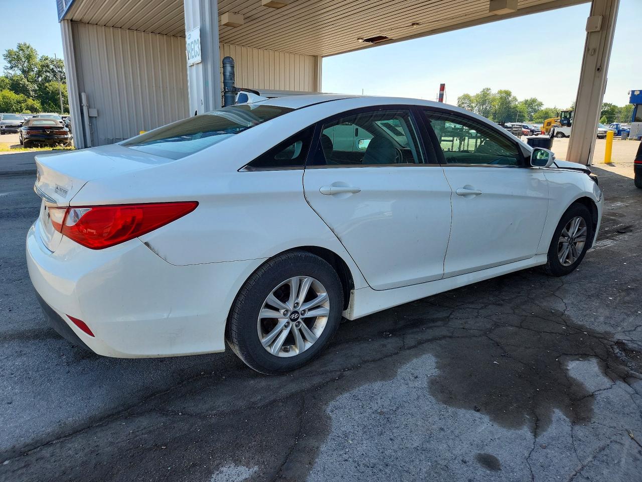 2014 Hyundai Sonata Gls White vin: 5NPEB4AC0EH903937