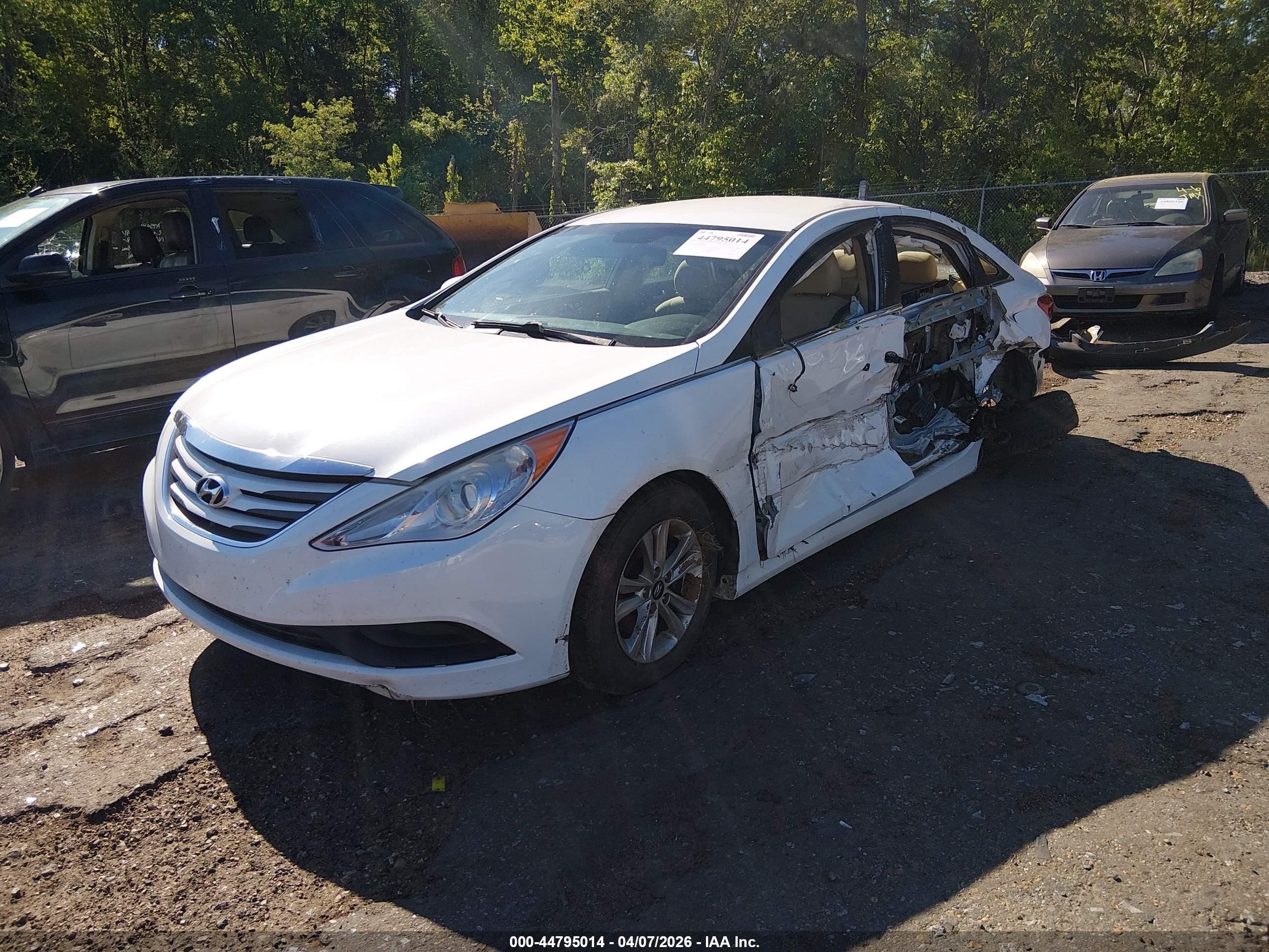 2014 Hyundai Sonata Gls White vin: 5NPEB4AC0EH906871