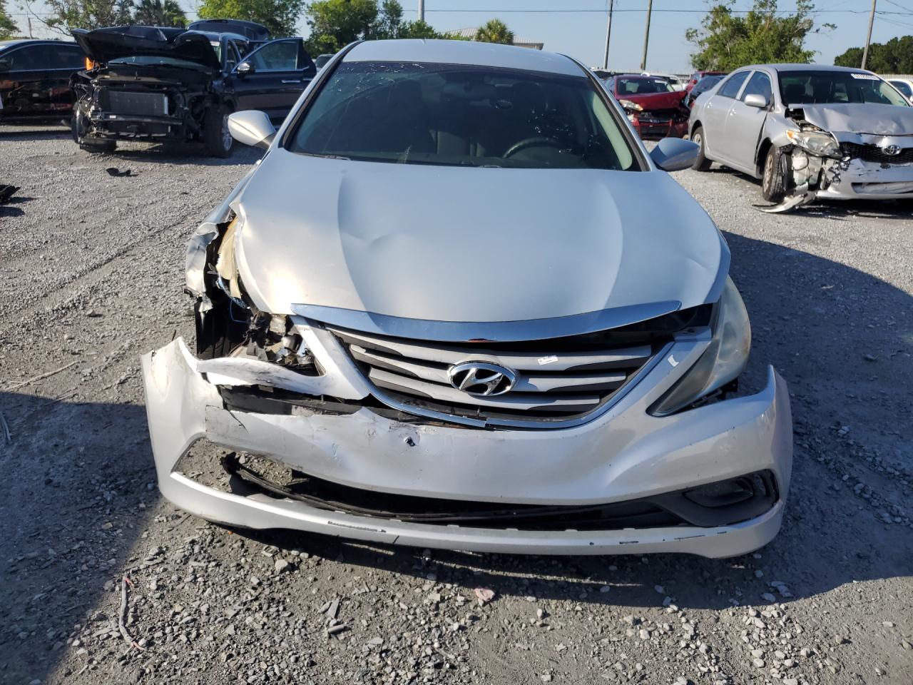 2014 Hyundai Sonata Gls Серебряный vin: 5NPEB4AC0EH917322