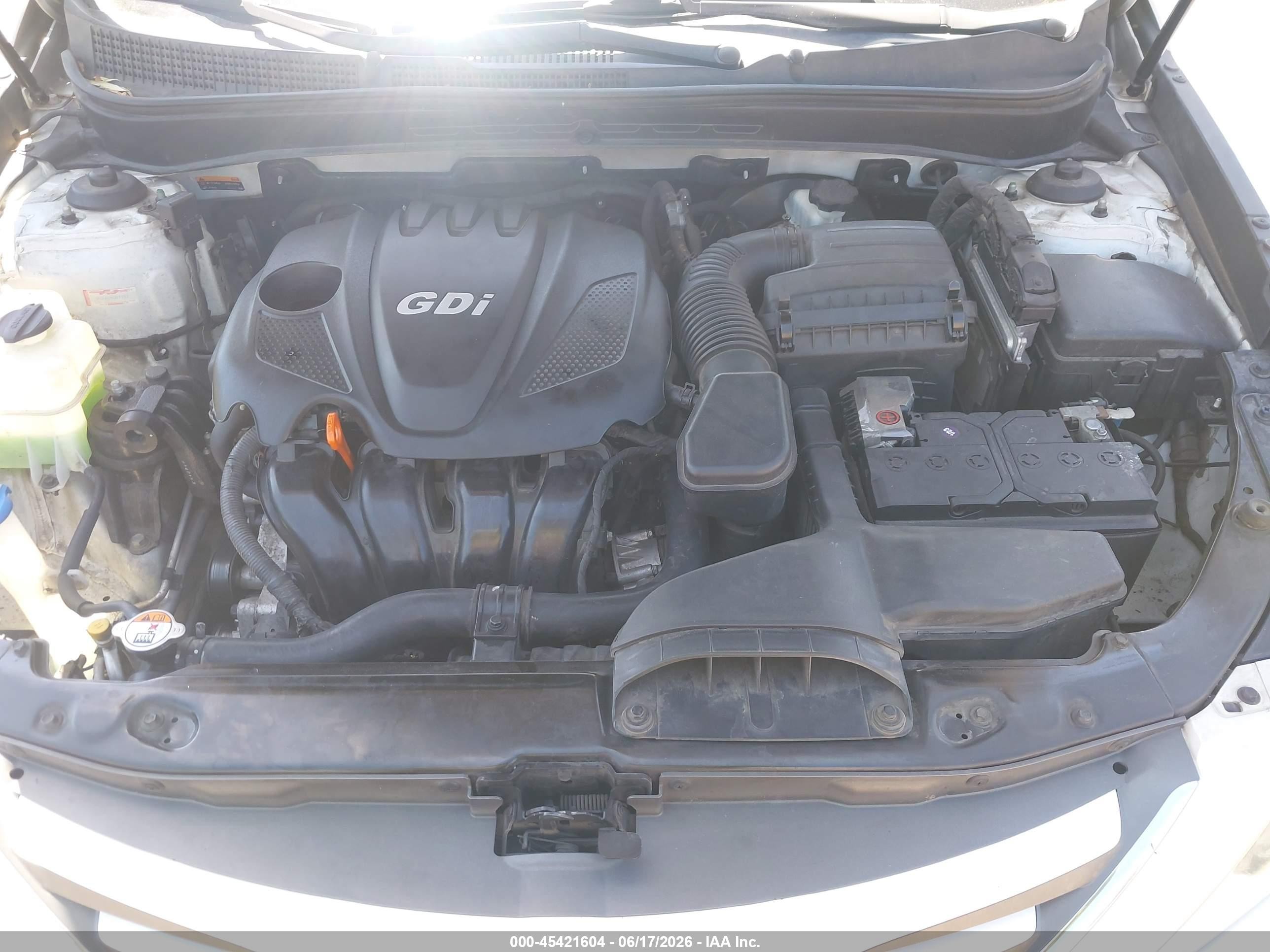 2014 Hyundai Sonata Gls White vin: 5NPEB4AC0EH926389