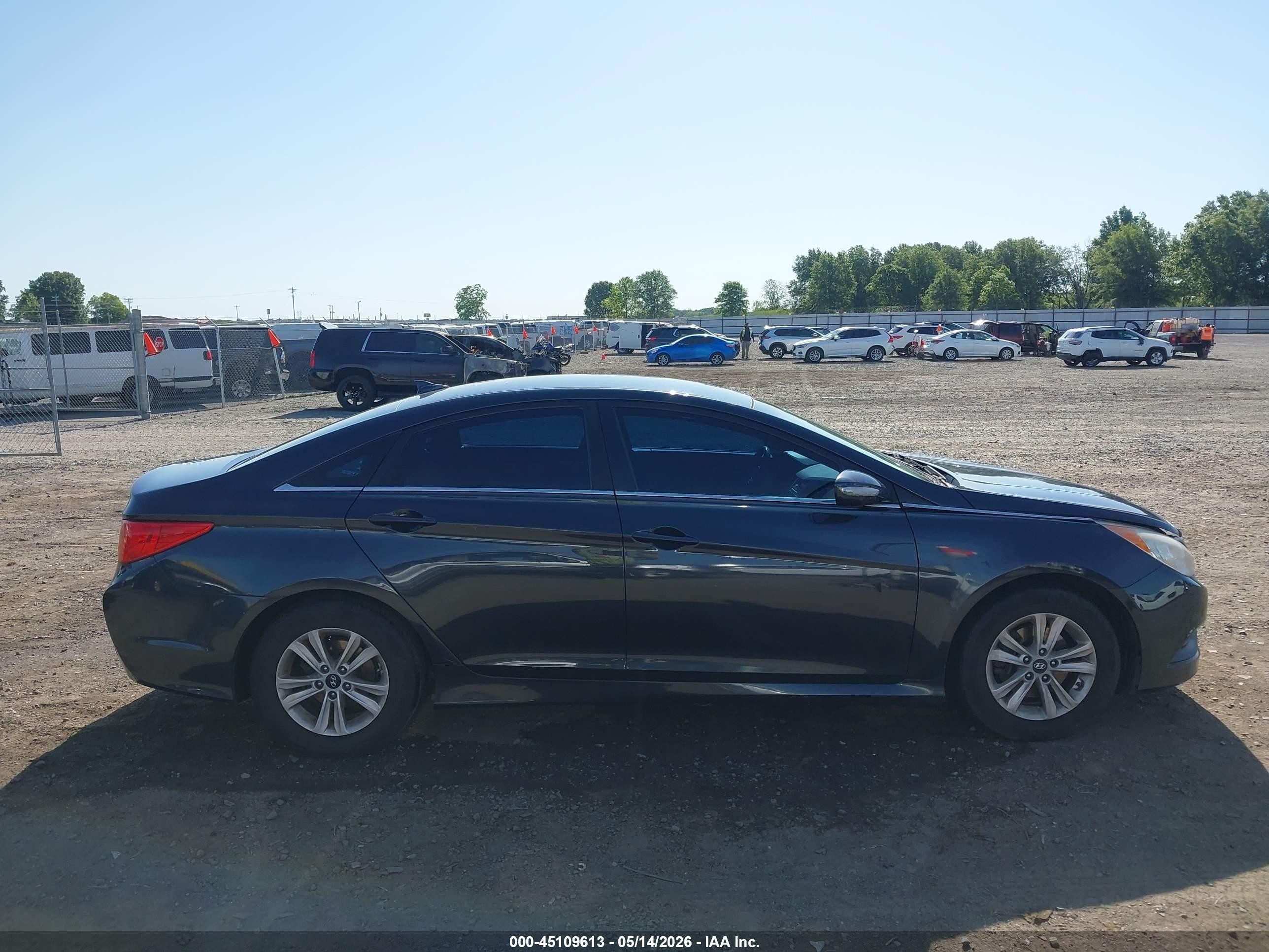 2014 Hyundai Sonata Gls Purple vin: 5NPEB4AC0EH928742