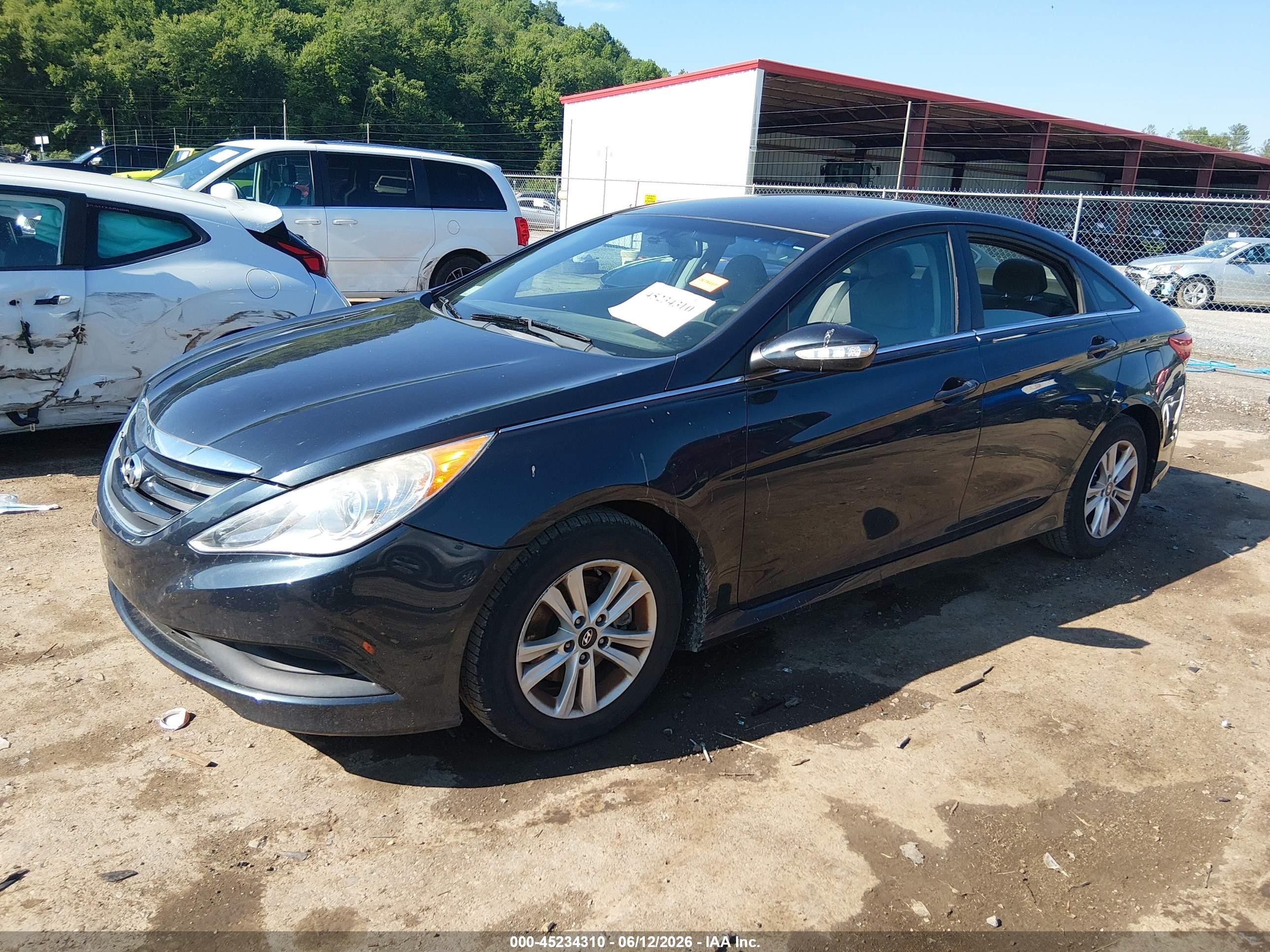 2014 Hyundai Sonata Gls Dark Blue vin: 5NPEB4AC0EH932192