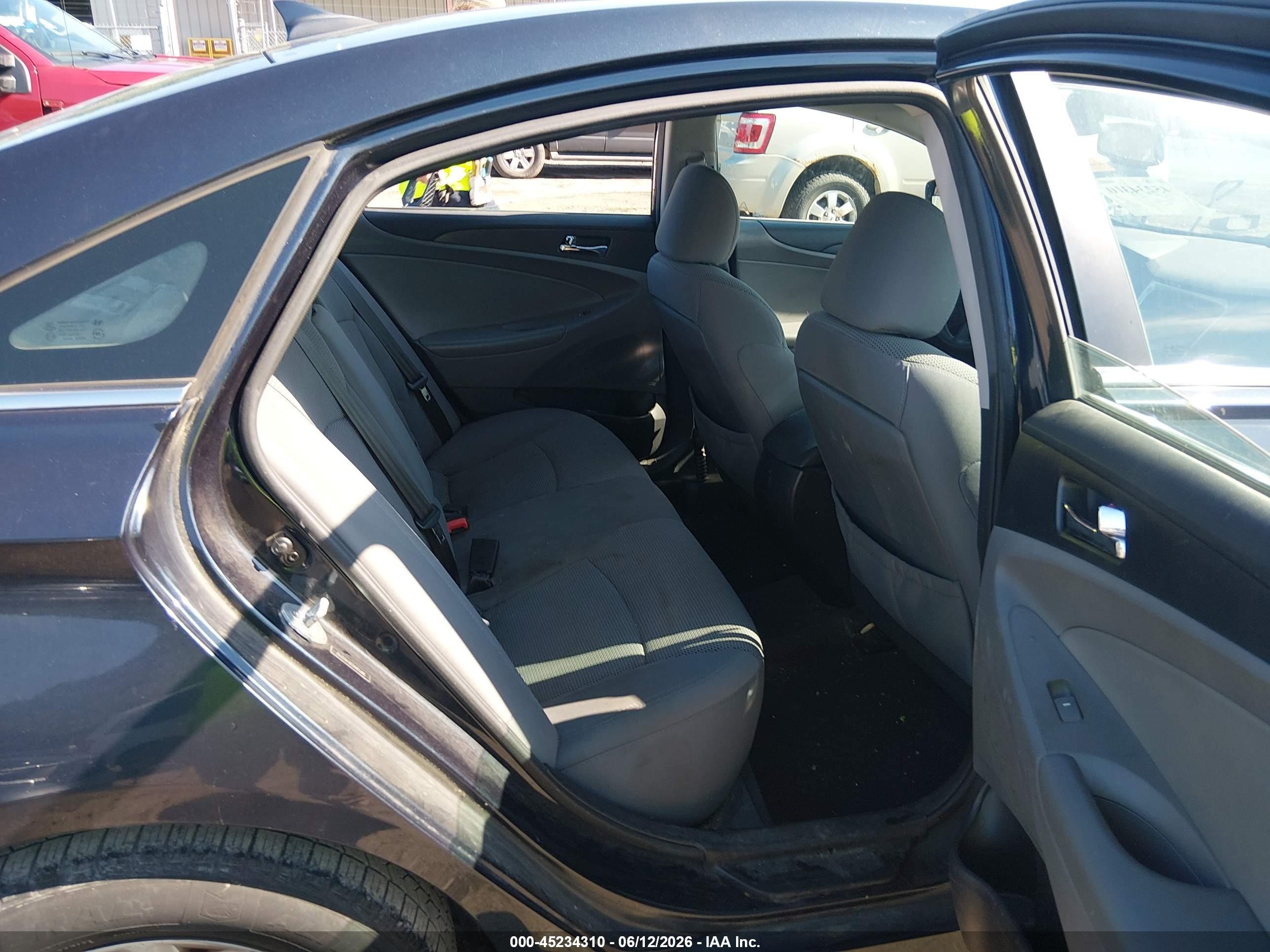 2014 Hyundai Sonata Gls Dark Blue vin: 5NPEB4AC0EH932192