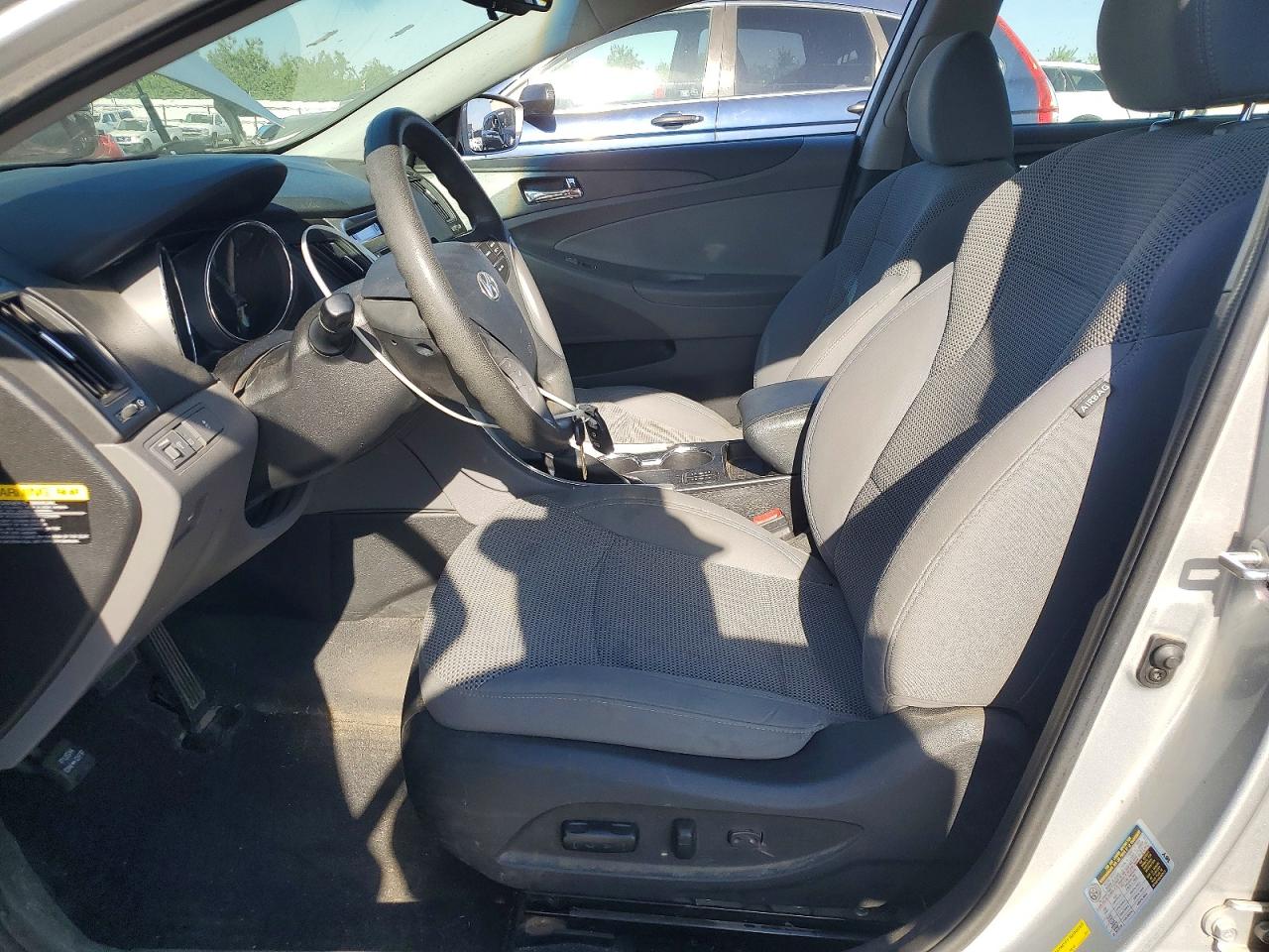 2014 Hyundai Sonata Gls Silver vin: 5NPEB4AC0EH935495