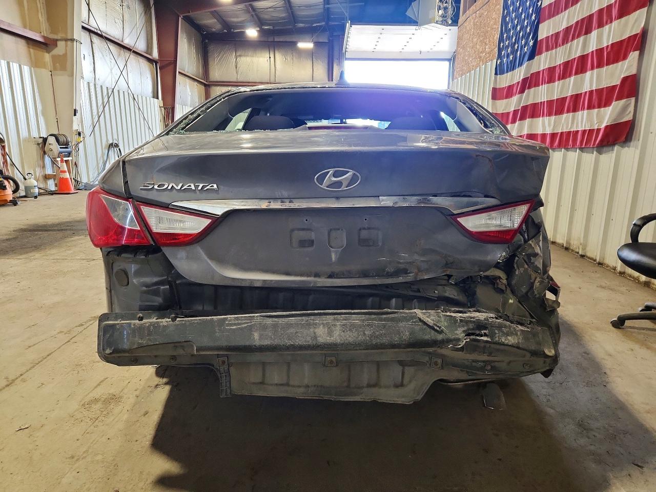 2011 Hyundai Sonata Gray vin: 5NPEB4AC1BH042747