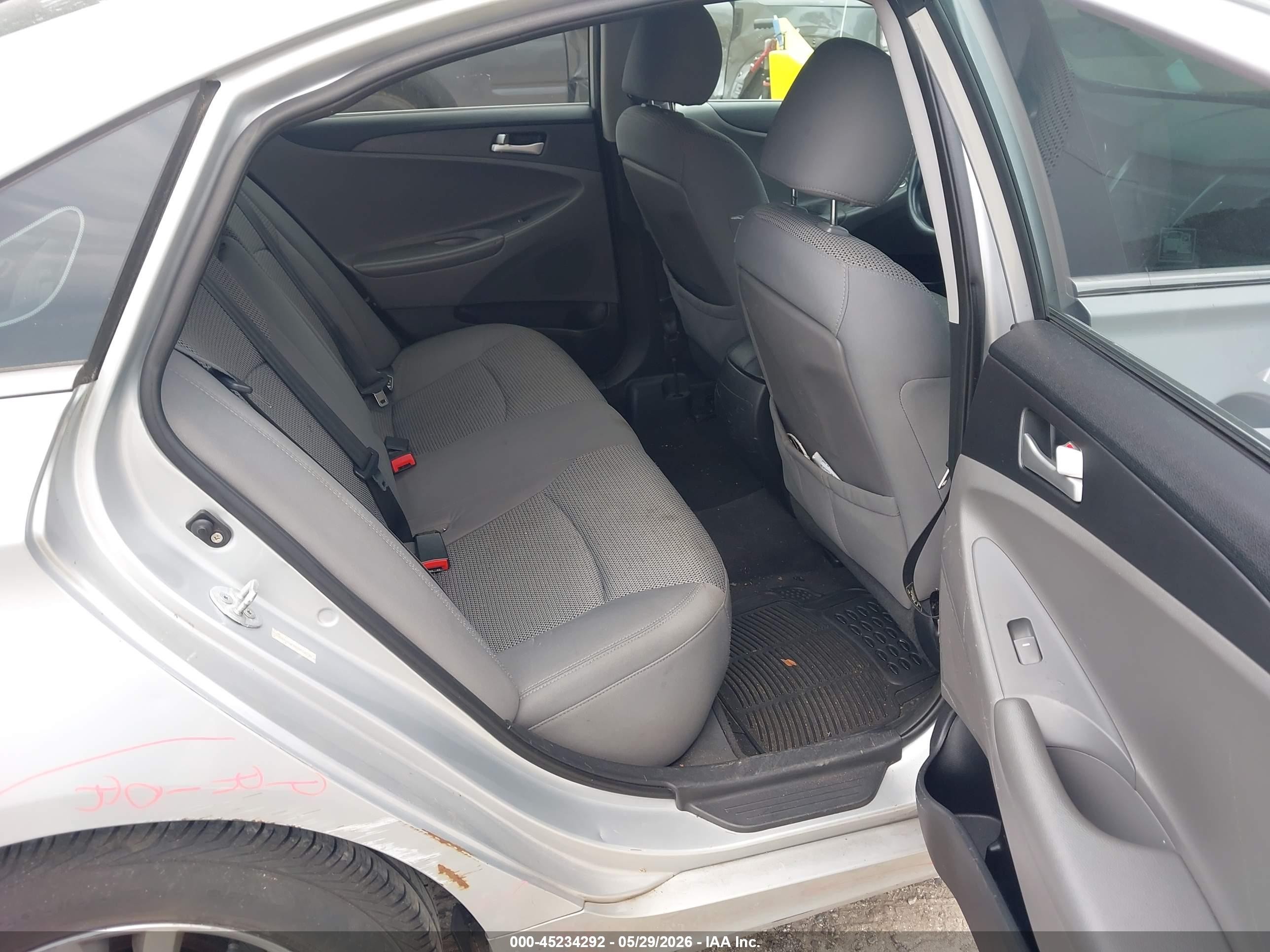2011 Hyundai Sonata Gls Silver vin: 5NPEB4AC1BH056924