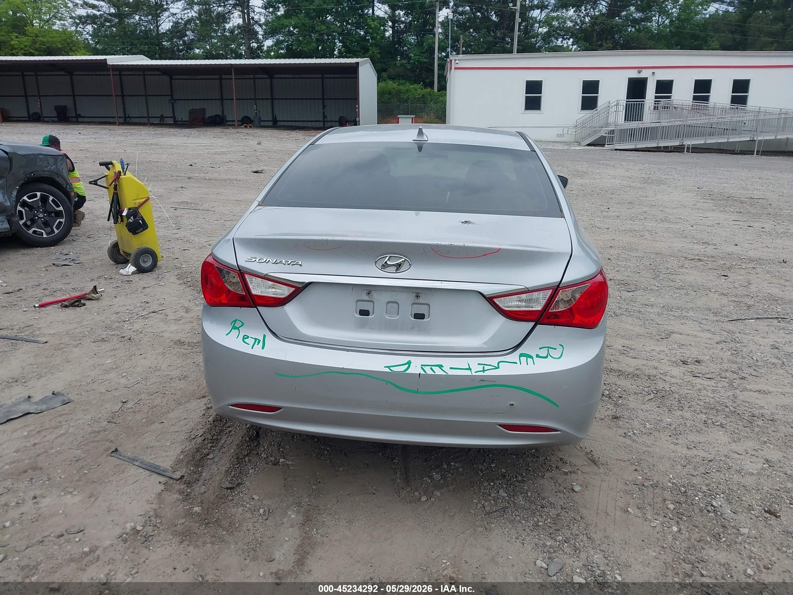 2011 Hyundai Sonata Gls Silver vin: 5NPEB4AC1BH056924