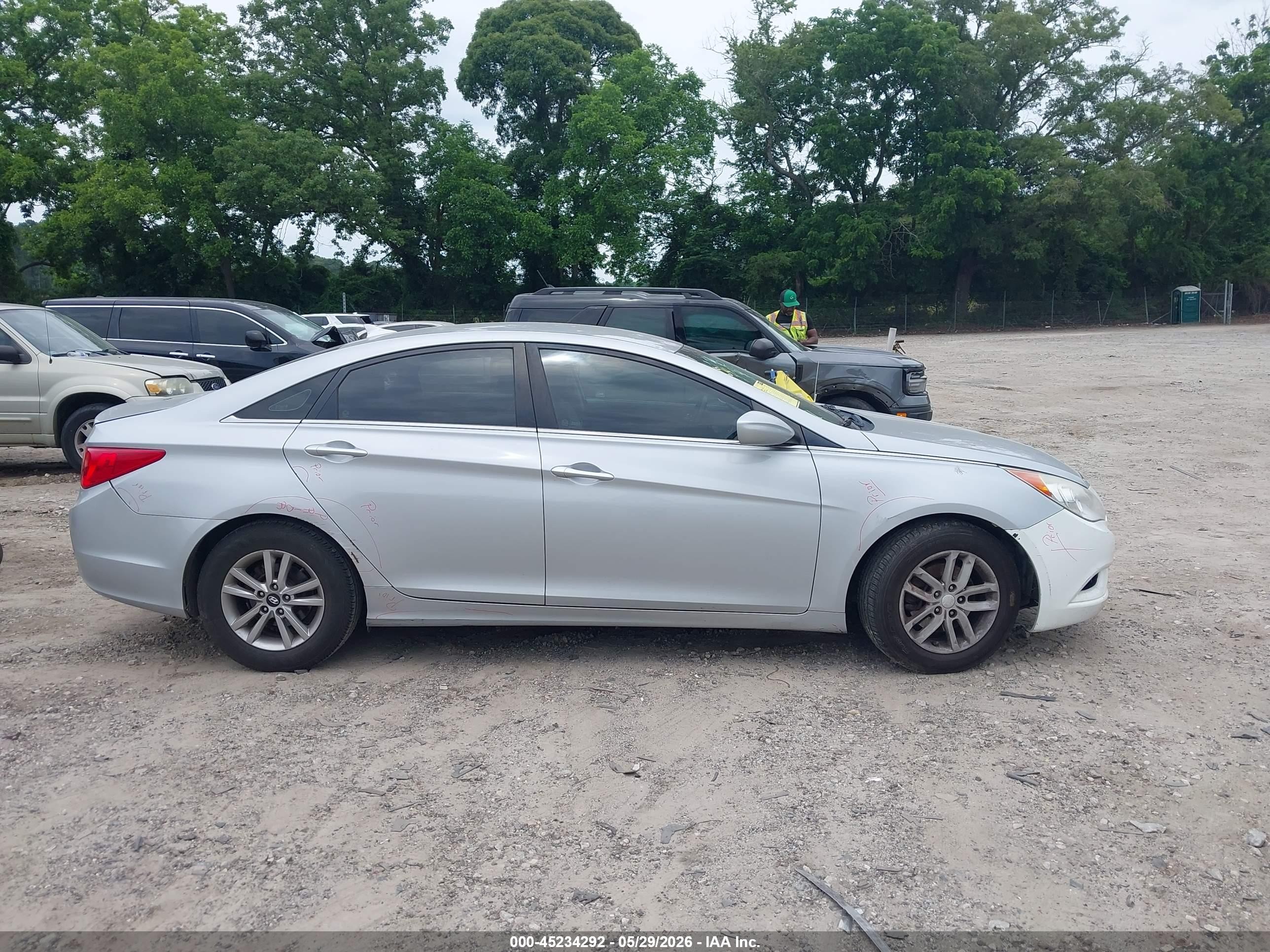 2011 Hyundai Sonata Gls Silver vin: 5NPEB4AC1BH056924