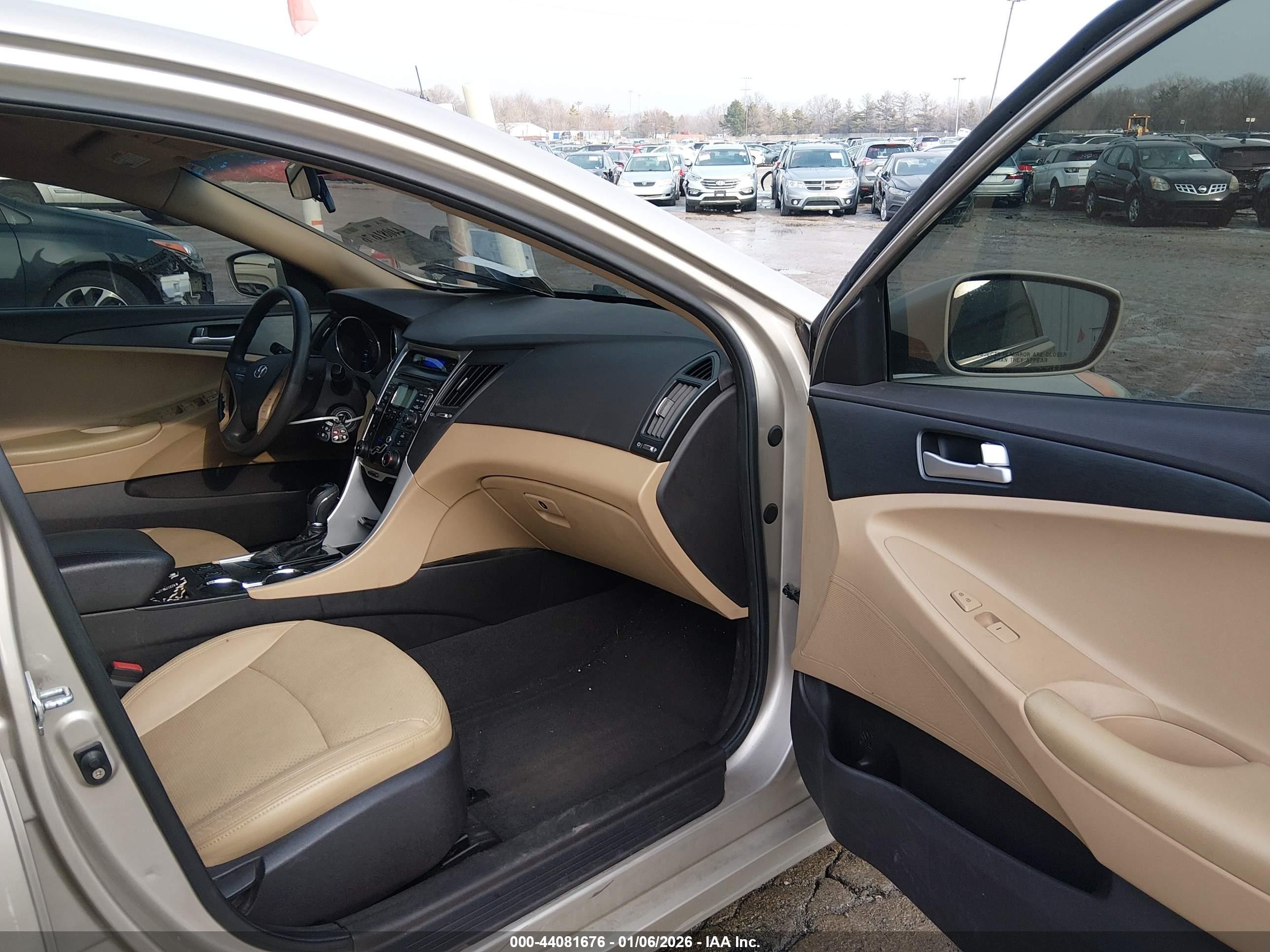 2011 Hyundai Sonata Gls Cream vin: 5NPEB4AC1BH094928