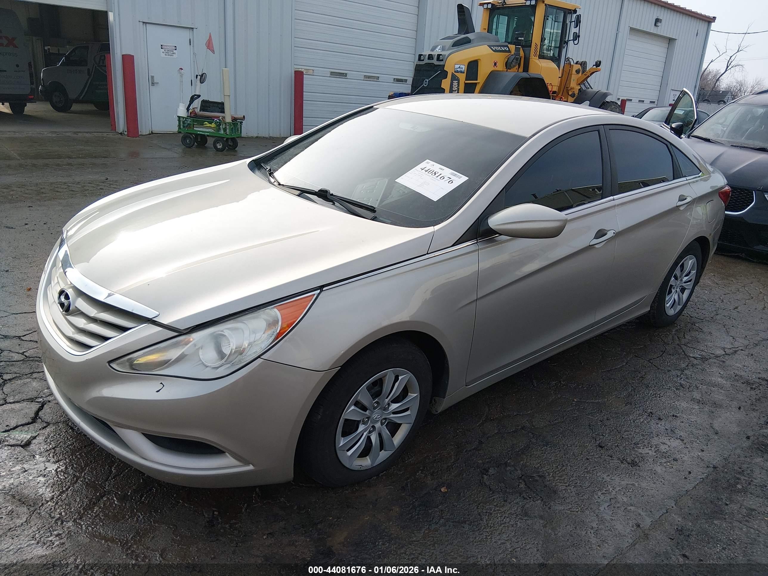 2011 Hyundai Sonata Gls Cream vin: 5NPEB4AC1BH094928