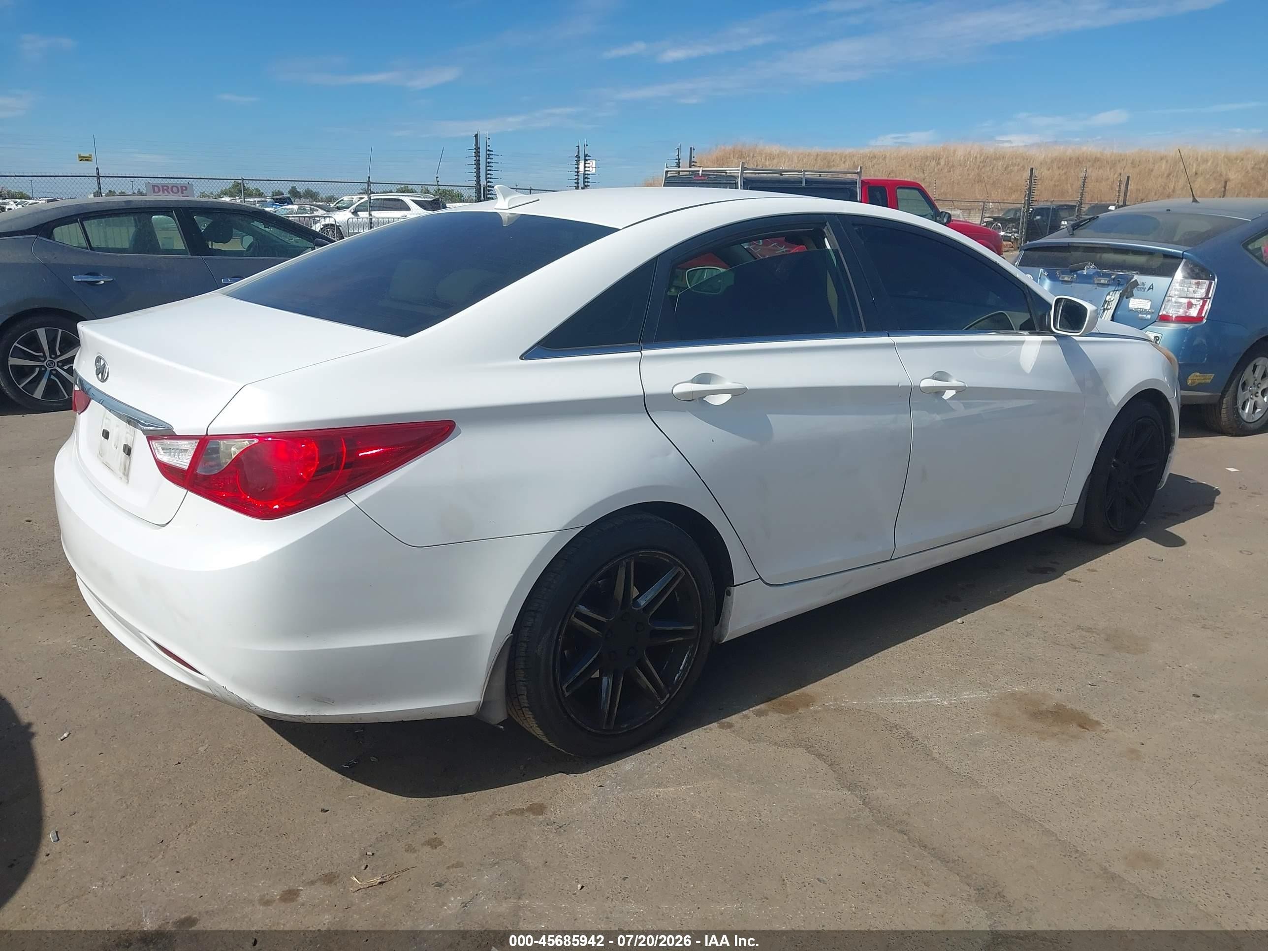 2011 Hyundai Sonata Gls White vin: 5NPEB4AC1BH113008