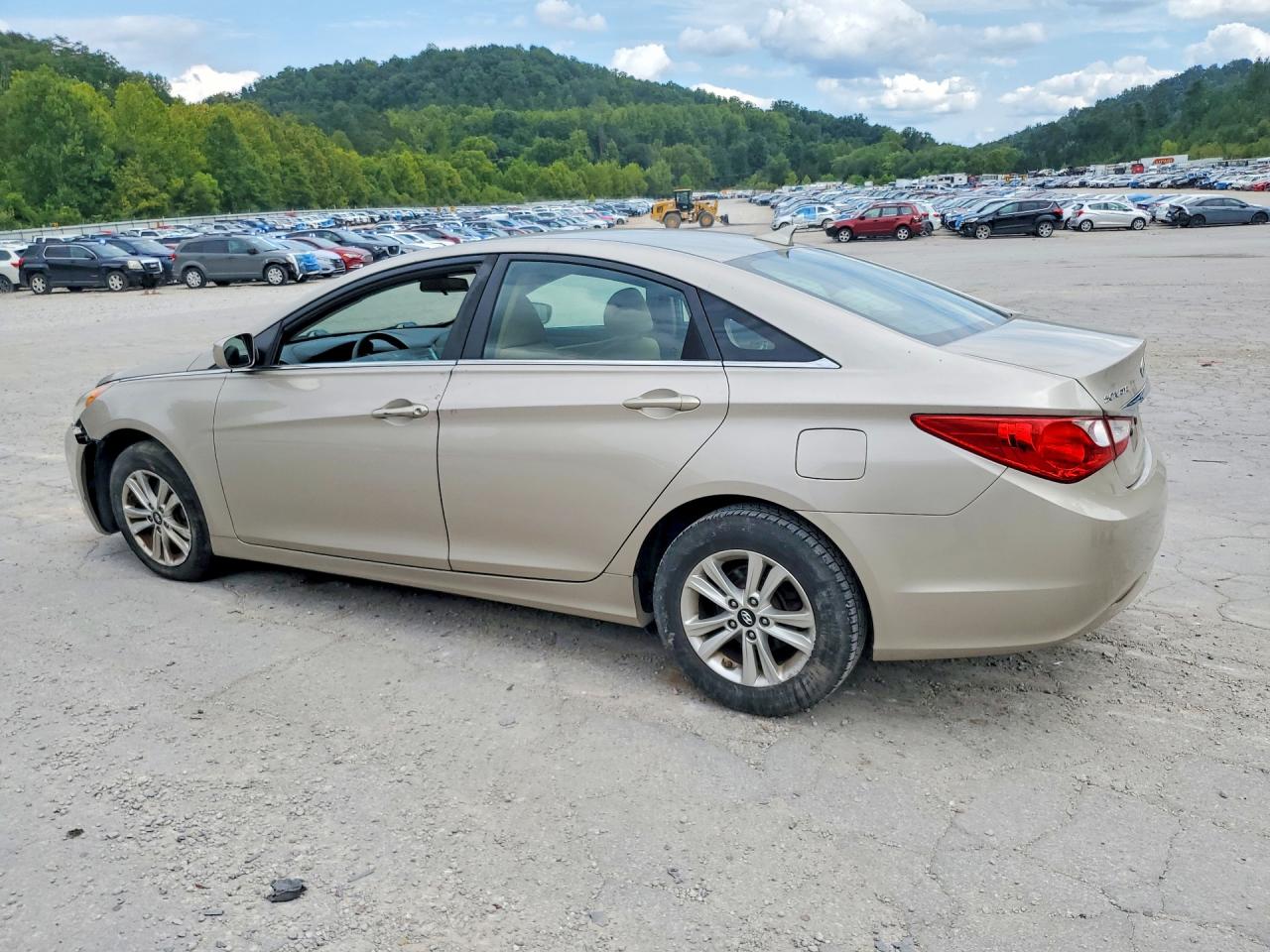 2011 Hyundai Sonata Gls Beige vin: 5NPEB4AC1BH140645