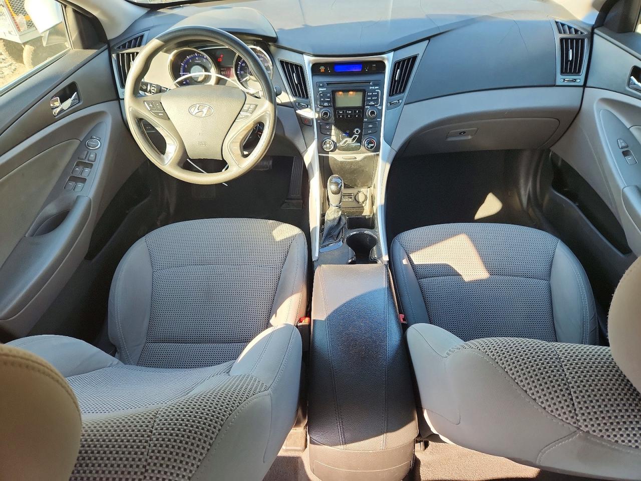 2011 Hyundai Sonata Gls Silver vin: 5NPEB4AC1BH142735