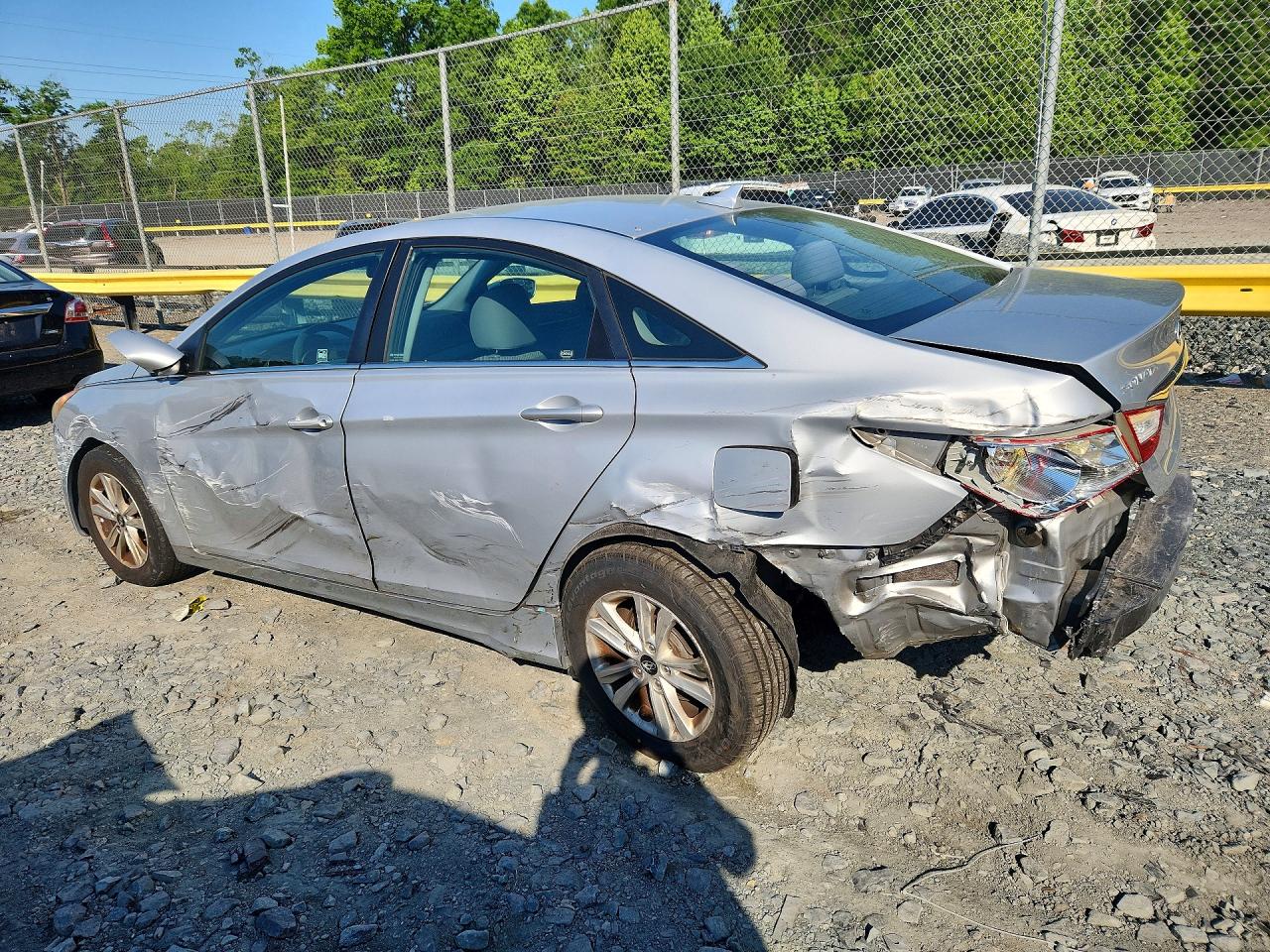 2011 Hyundai Sonata Gls Silver vin: 5NPEB4AC1BH142735