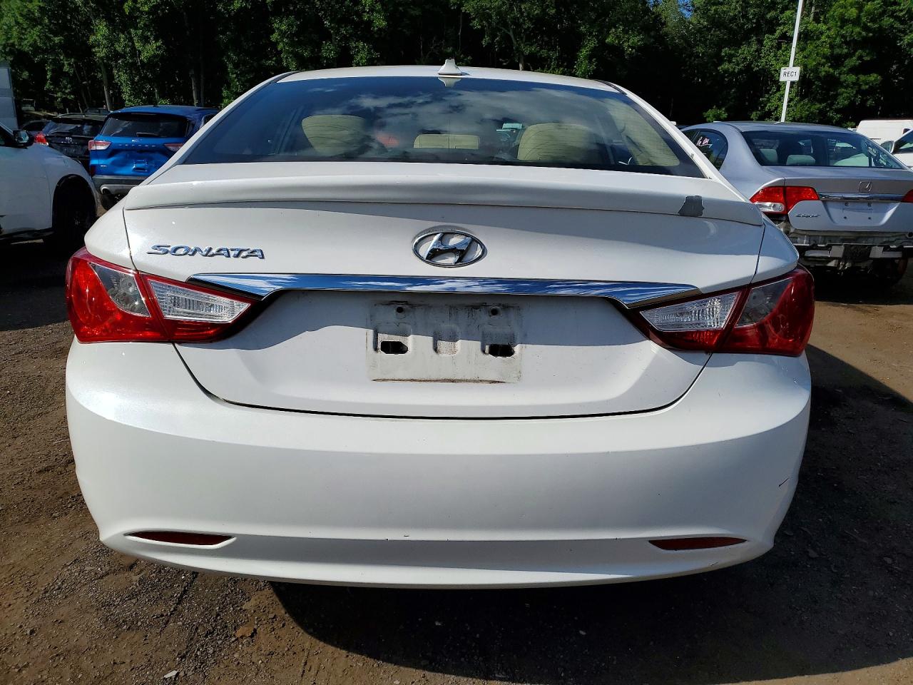 2011 Hyundai Sonata Gls White vin: 5NPEB4AC1BH159499