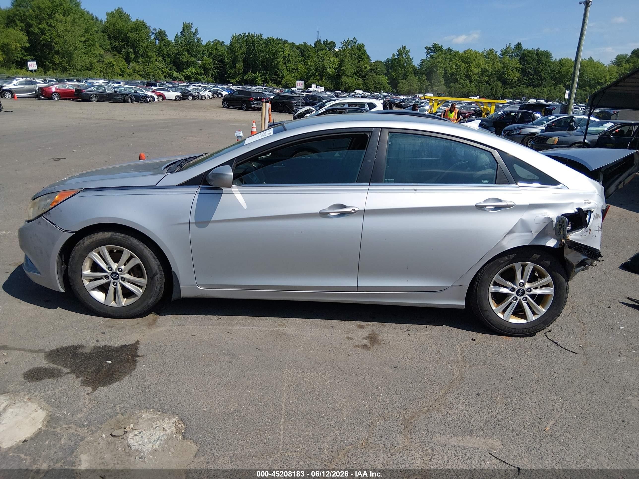 2011 Hyundai Sonata Gls Silver vin: 5NPEB4AC1BH186895
