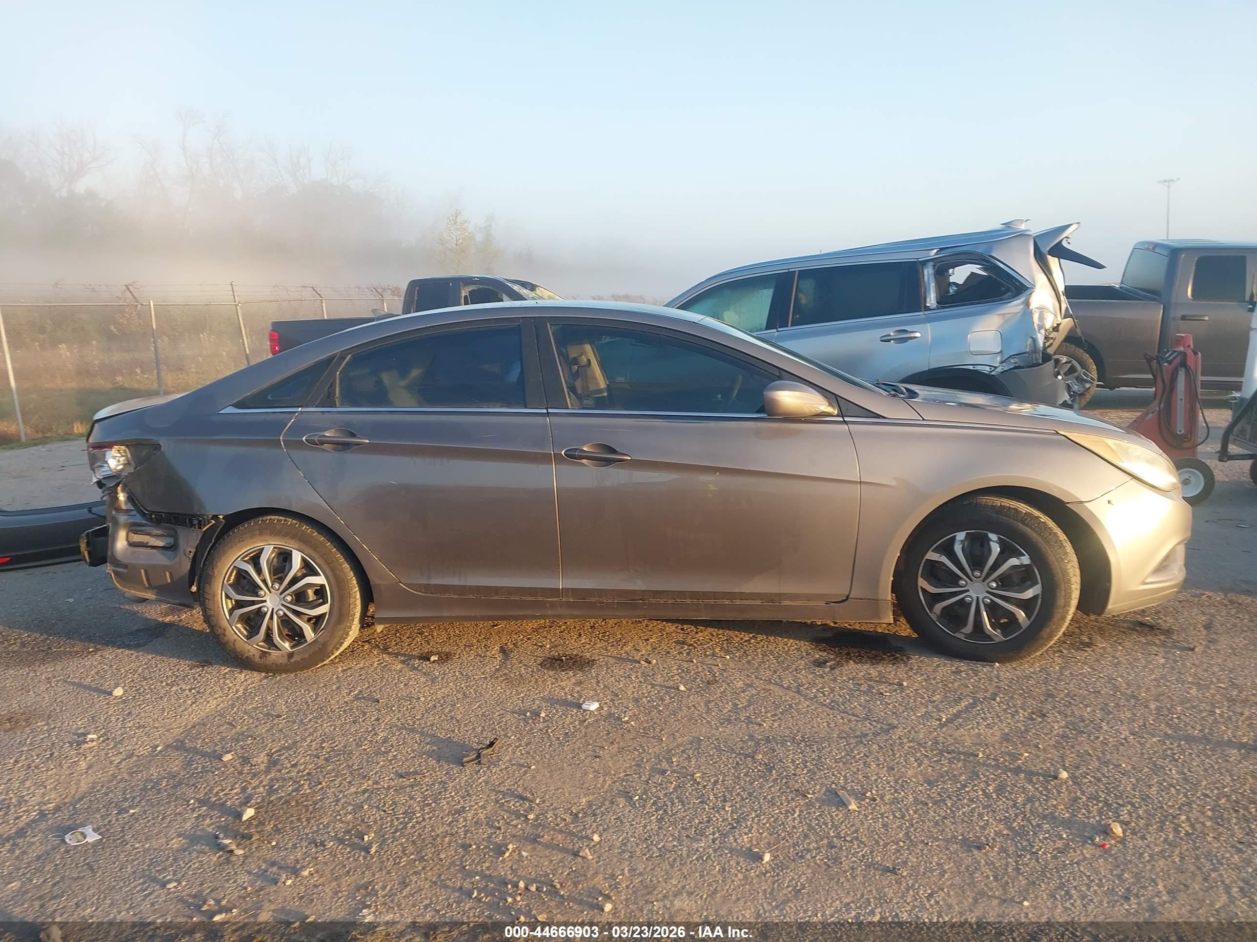 2011 Hyundai Sonata Gls Gray vin: 5NPEB4AC1BH226263